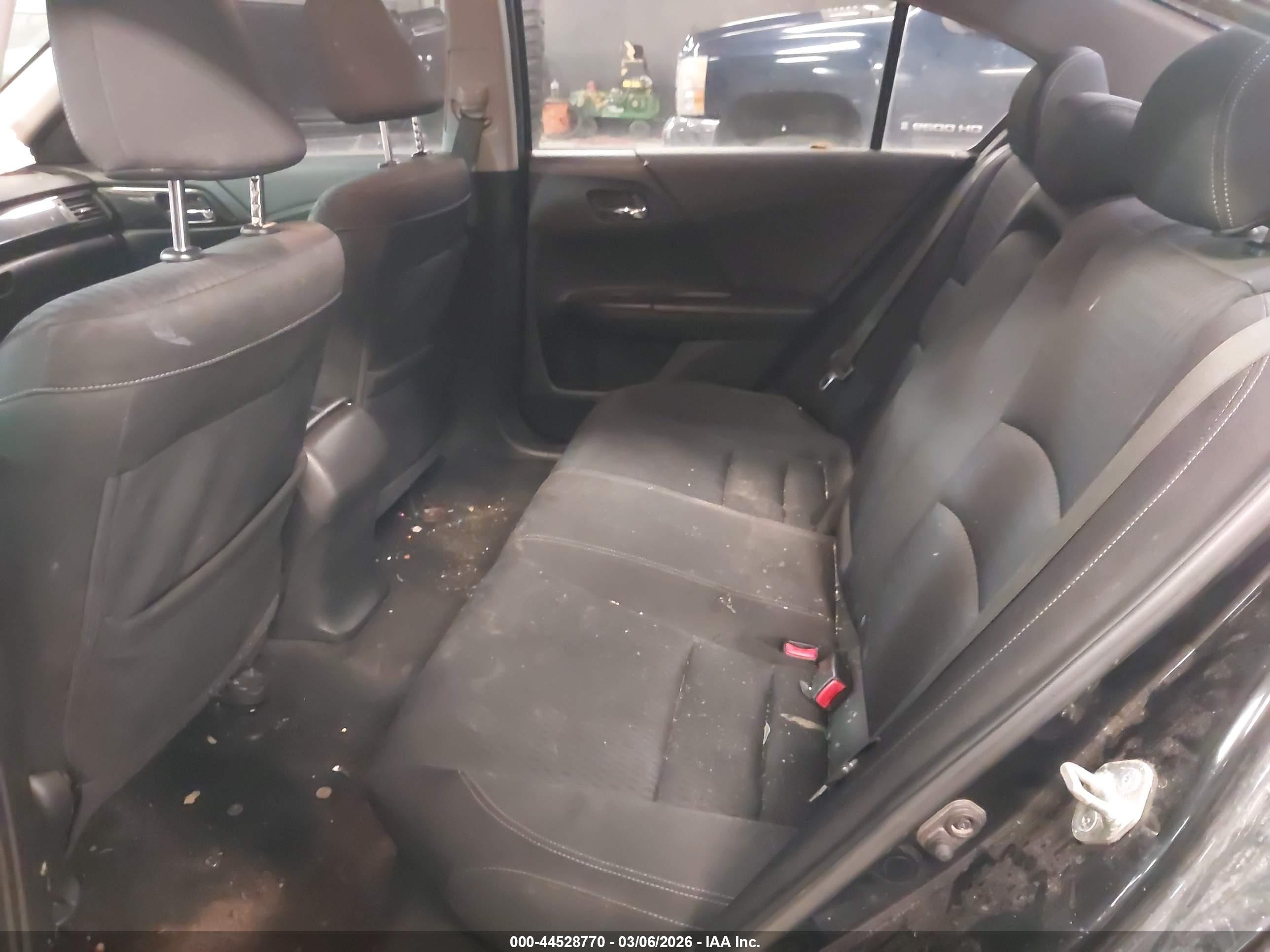 HONDA ACCORD image 8