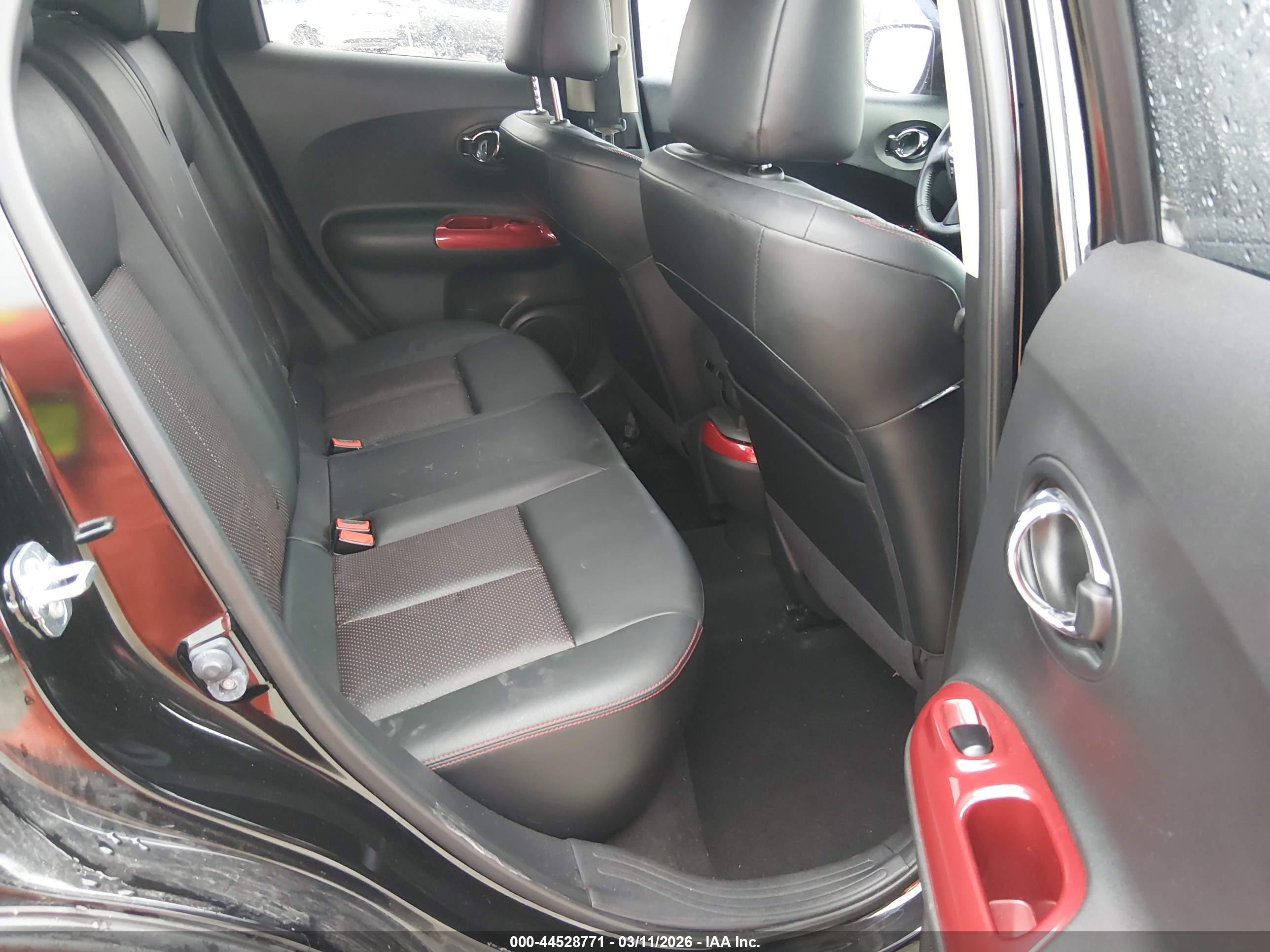 NISSAN JUKE image 8