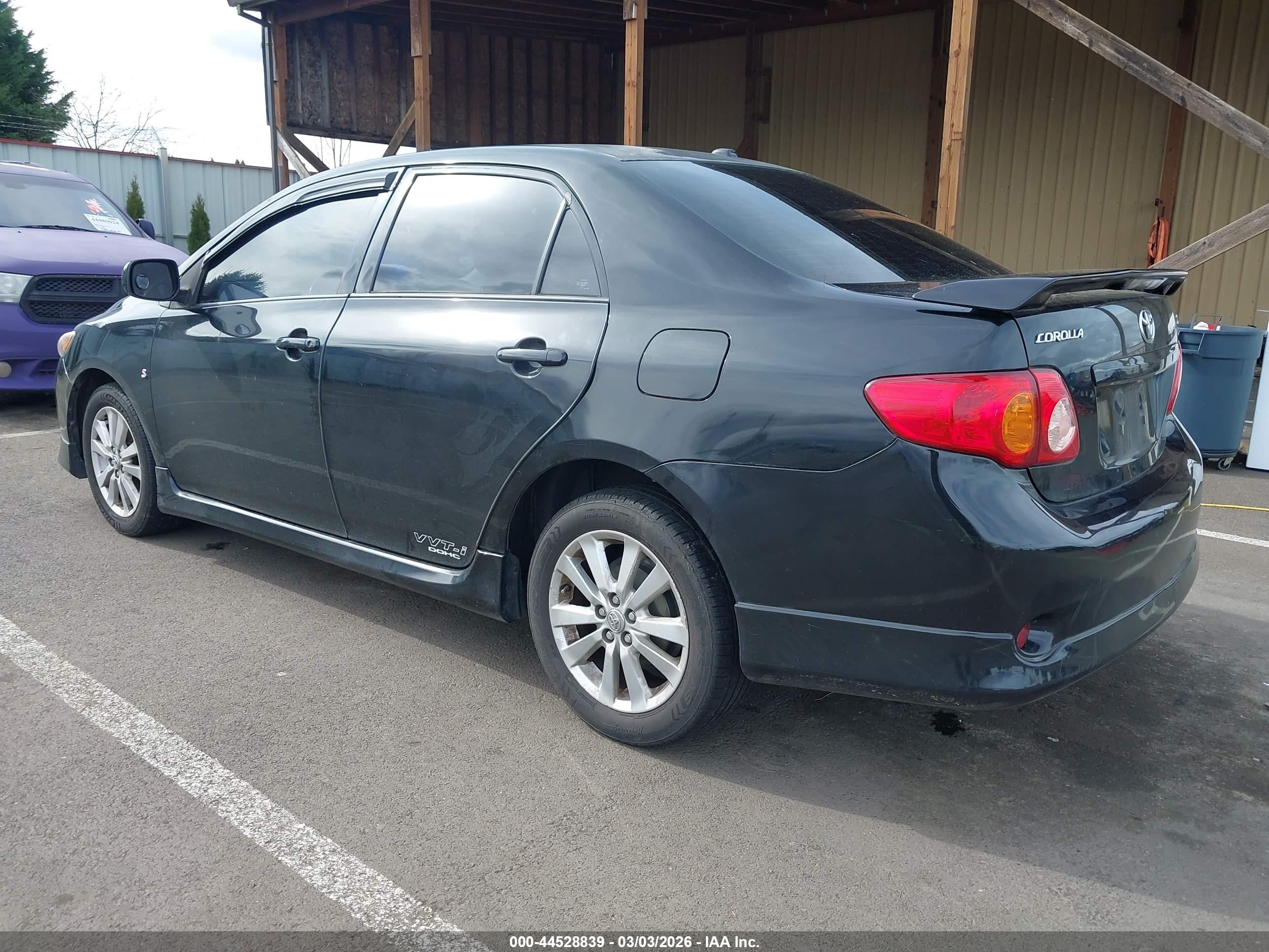 TOYOTA COROLLA image 3