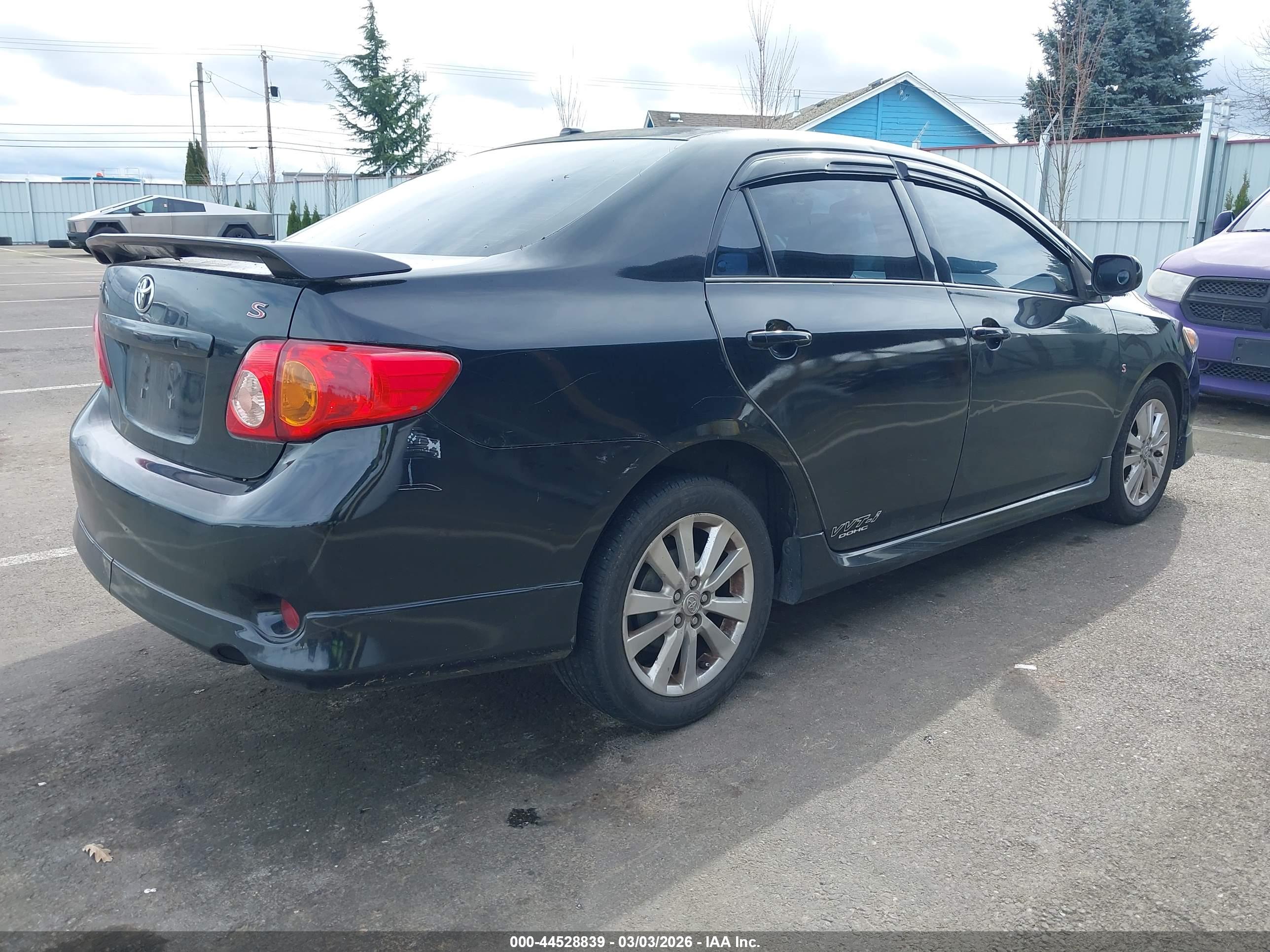 TOYOTA COROLLA image 4