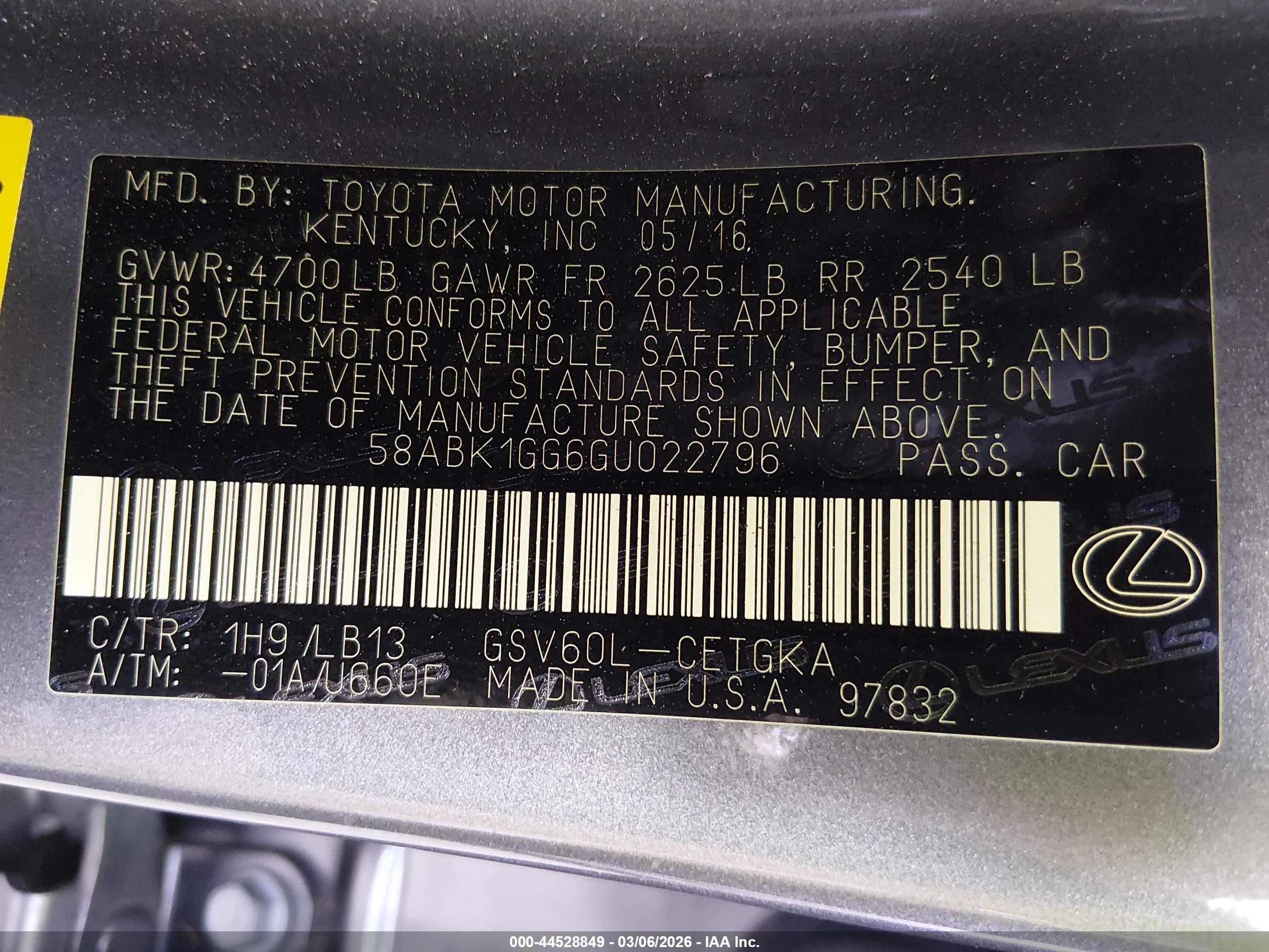 LEXUS ES image 9