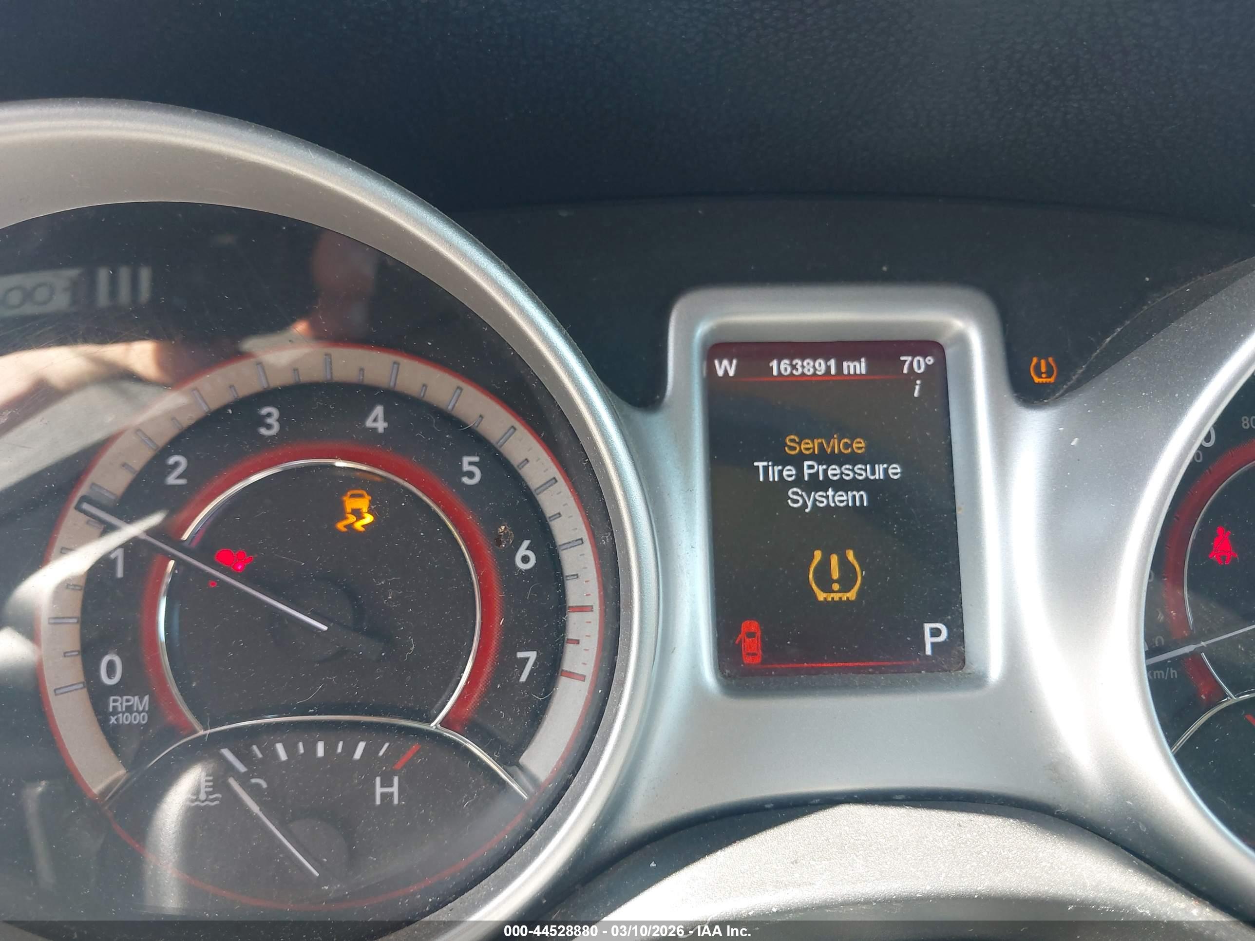 DODGE JOURNEY image 7