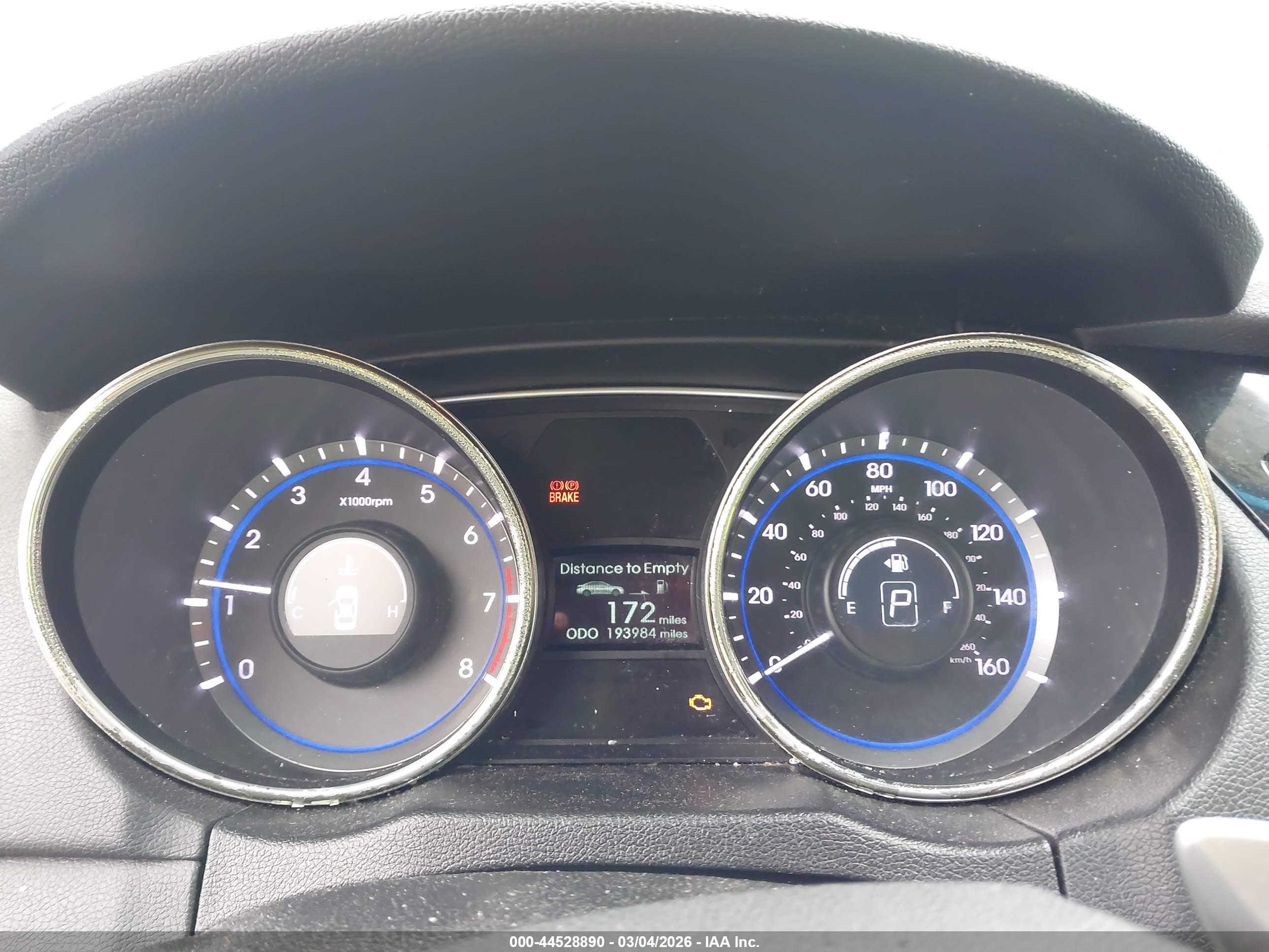 HYUNDAI SONATA image 7