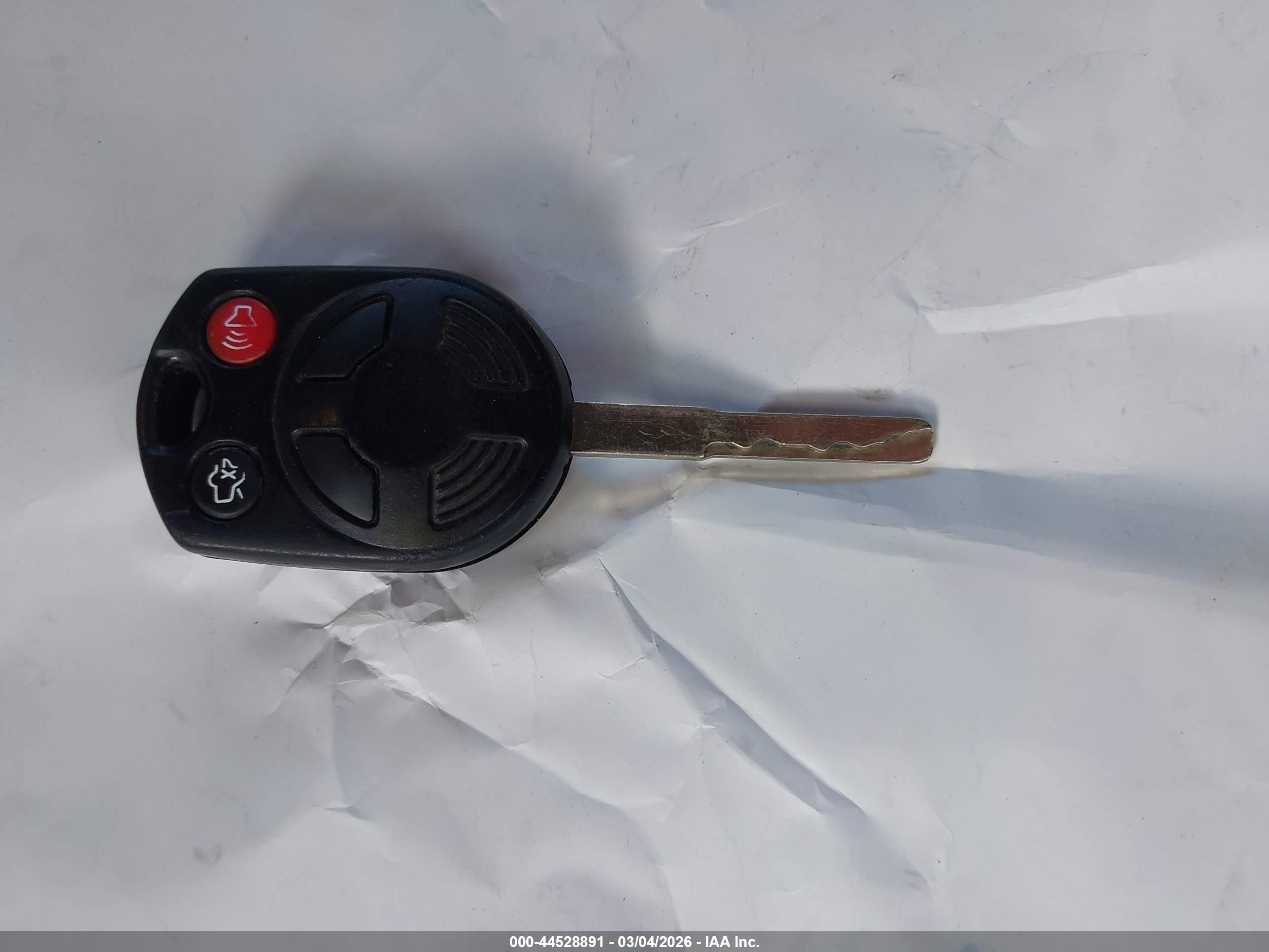 FORD FOCUS image 11