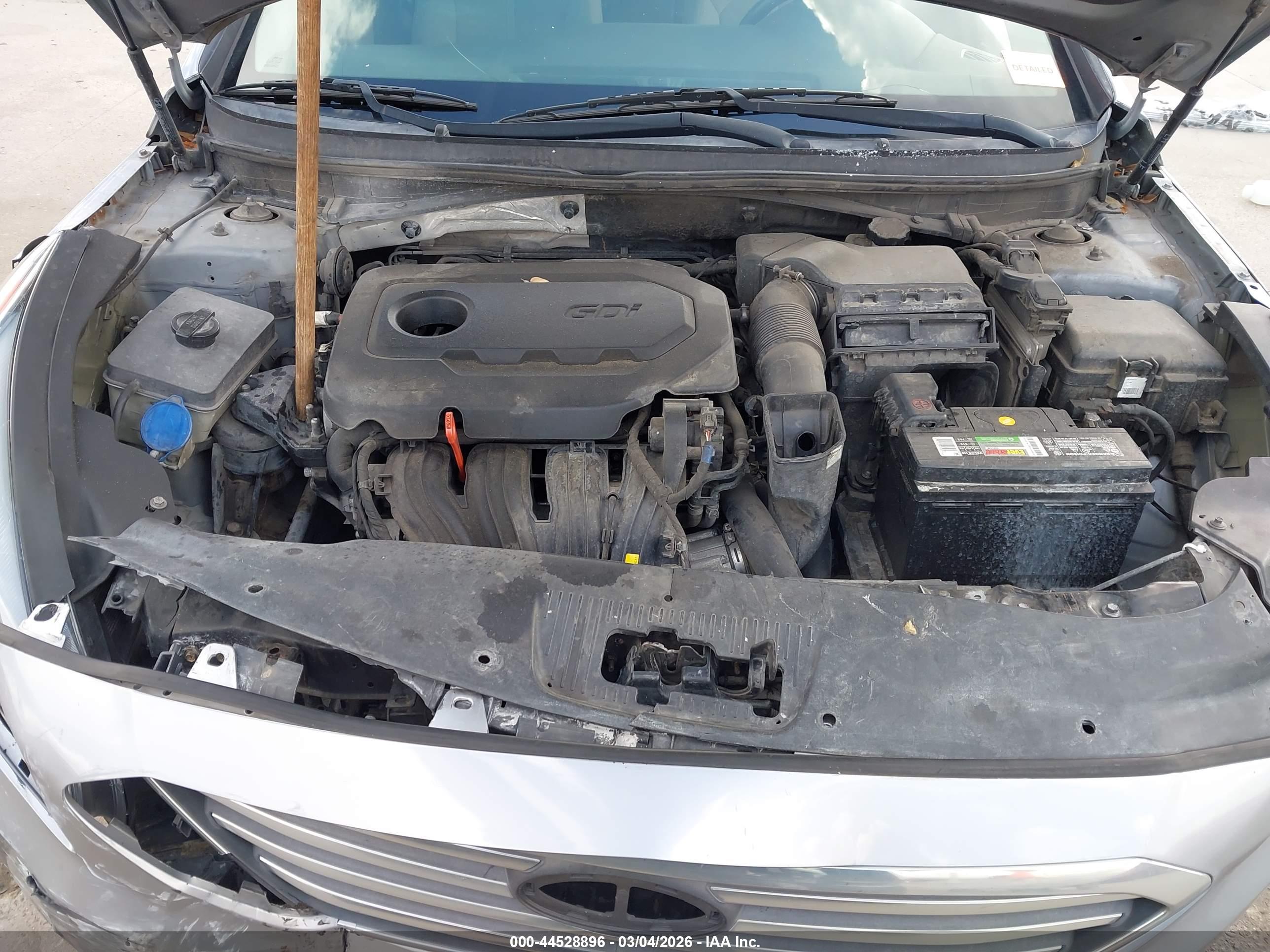 HYUNDAI SONATA image 10