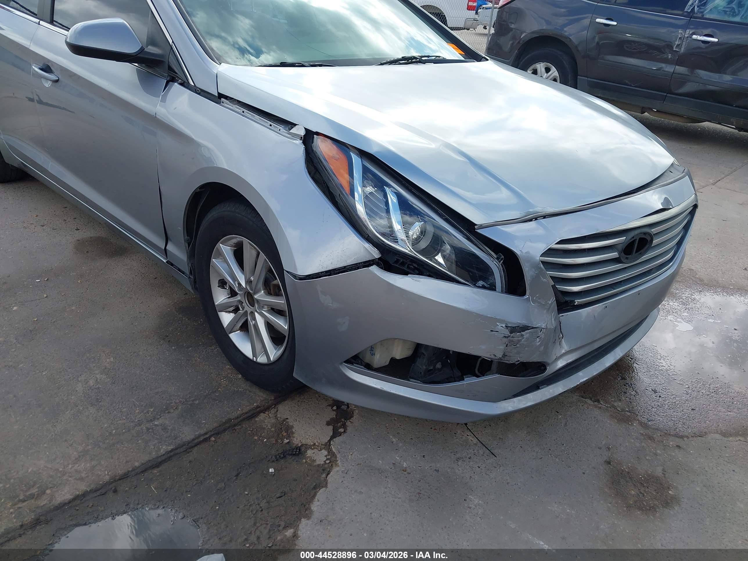 HYUNDAI SONATA image 6