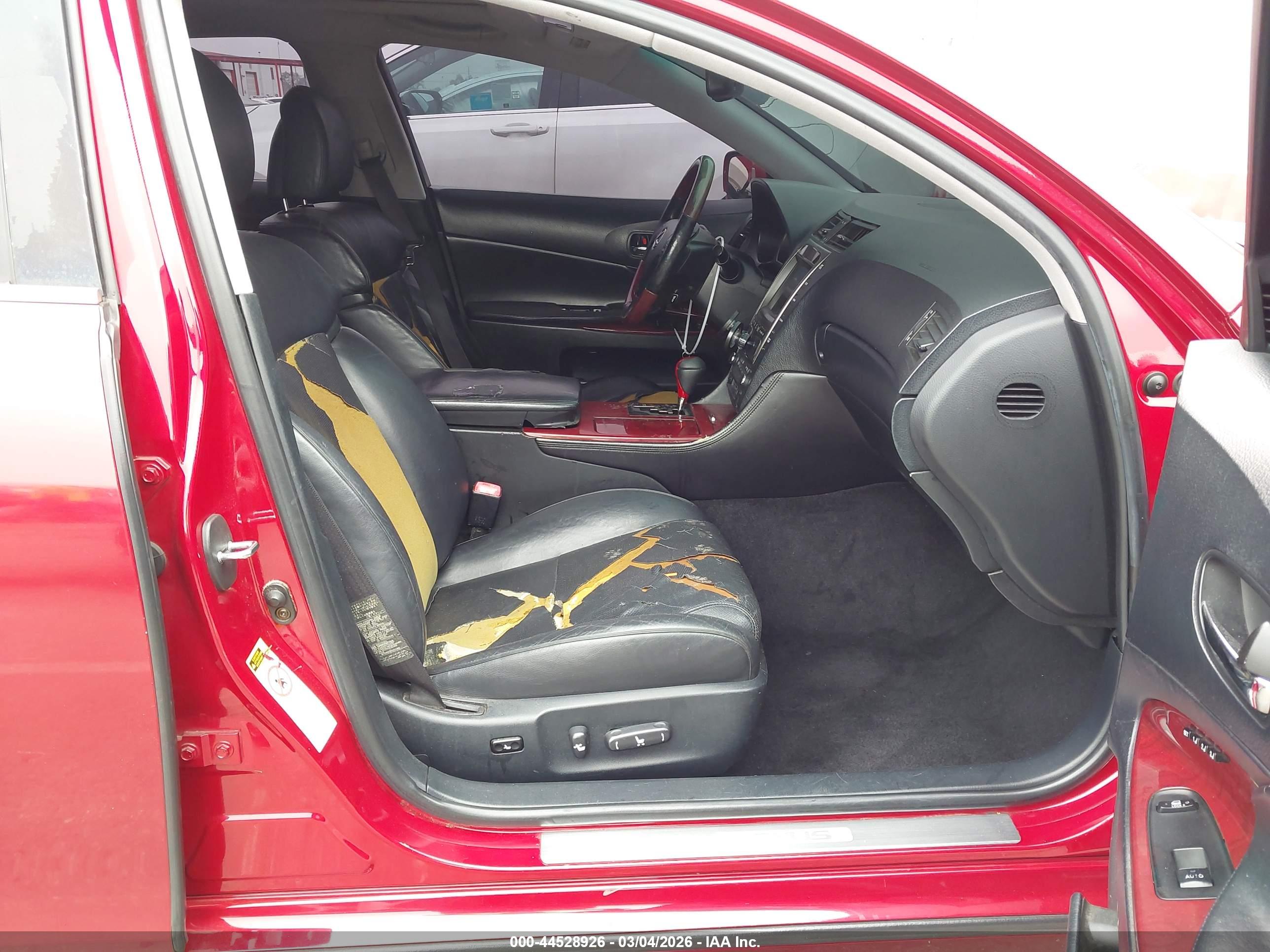 LEXUS GS image 5