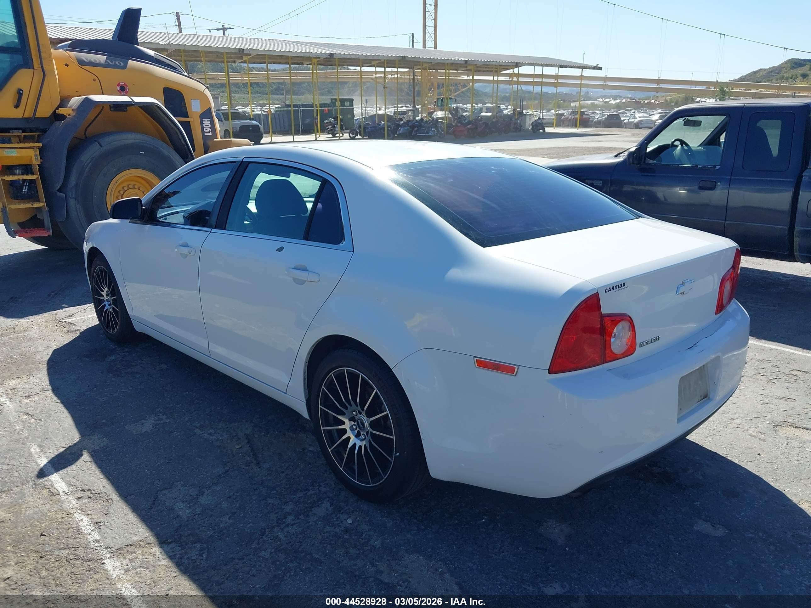 CHEVROLET MALIBU image 3
