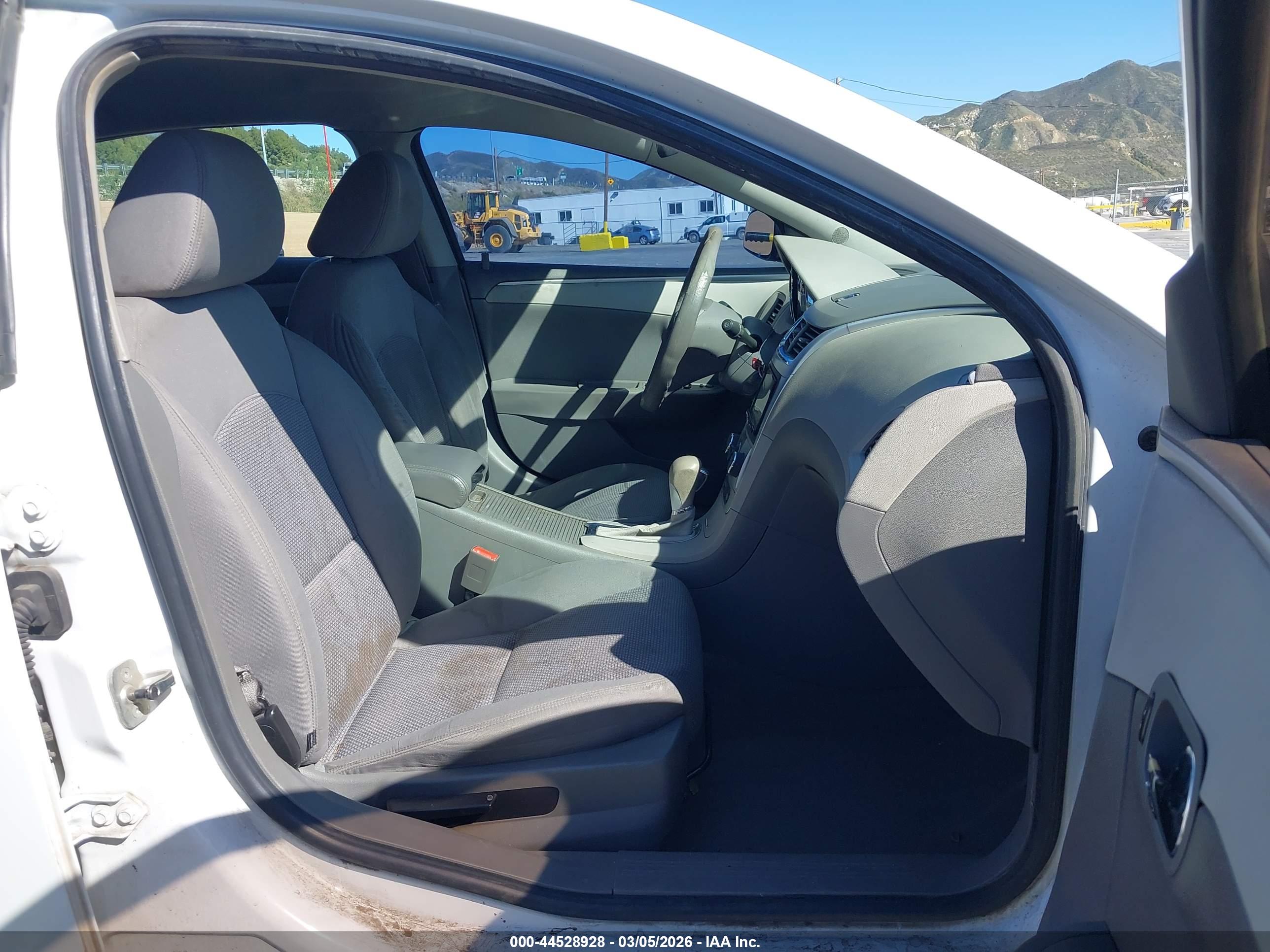 CHEVROLET MALIBU image 5