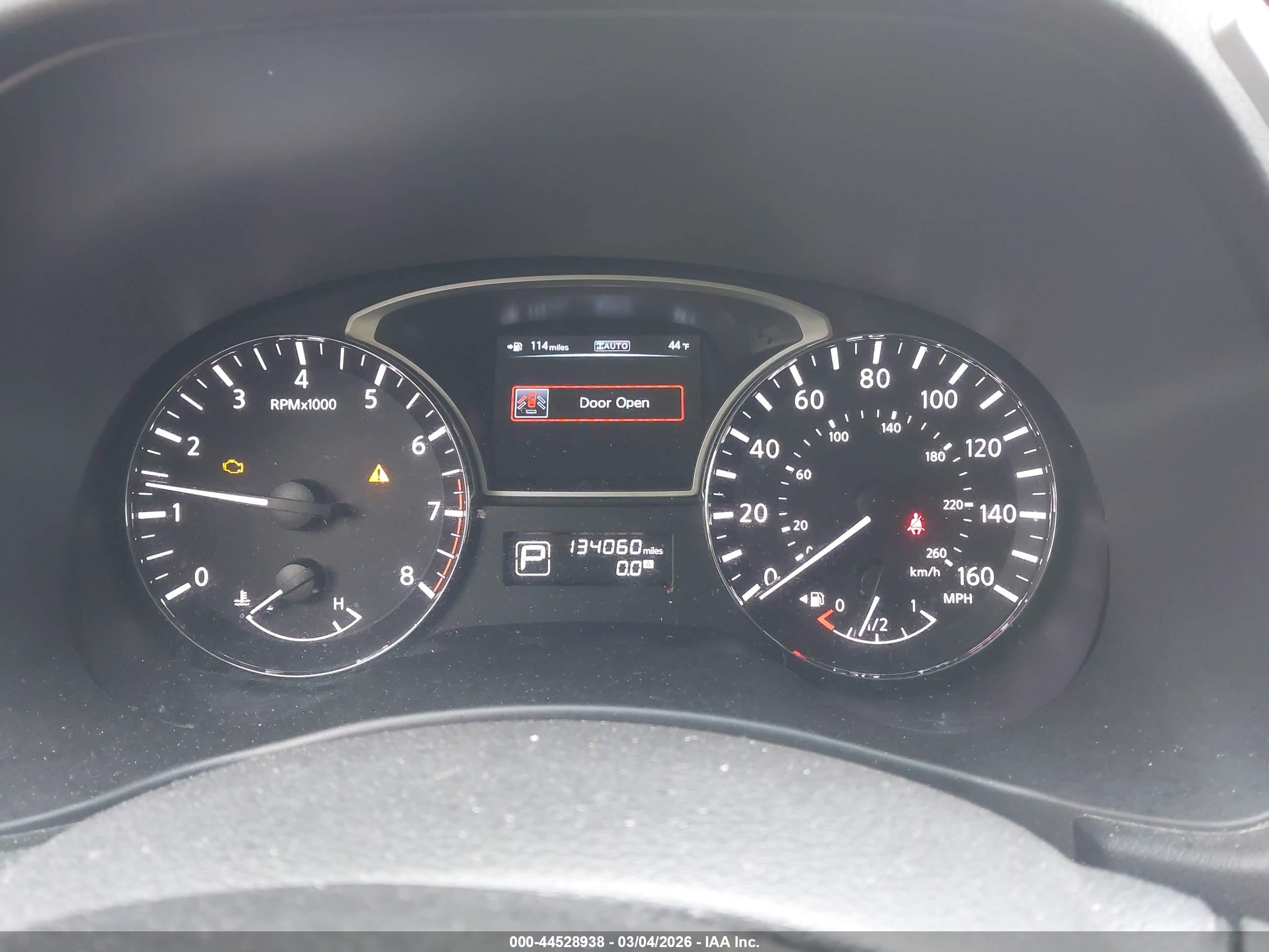NISSAN PATHFINDER image 7