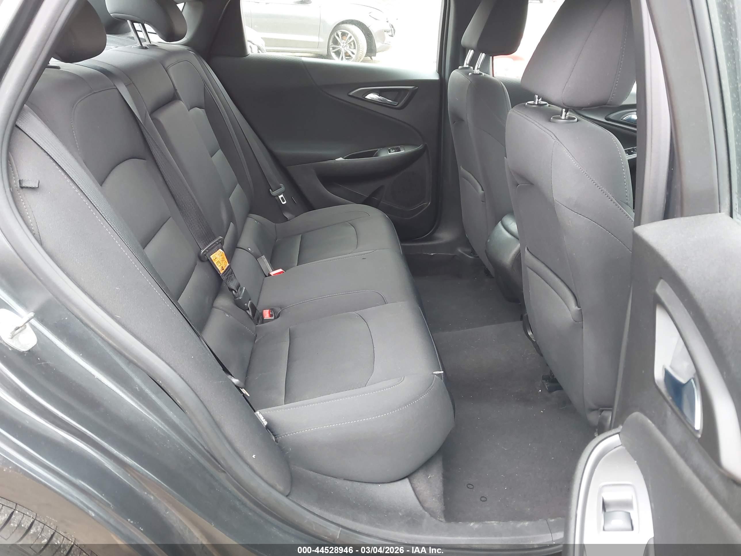 CHEVROLET MALIBU image 8