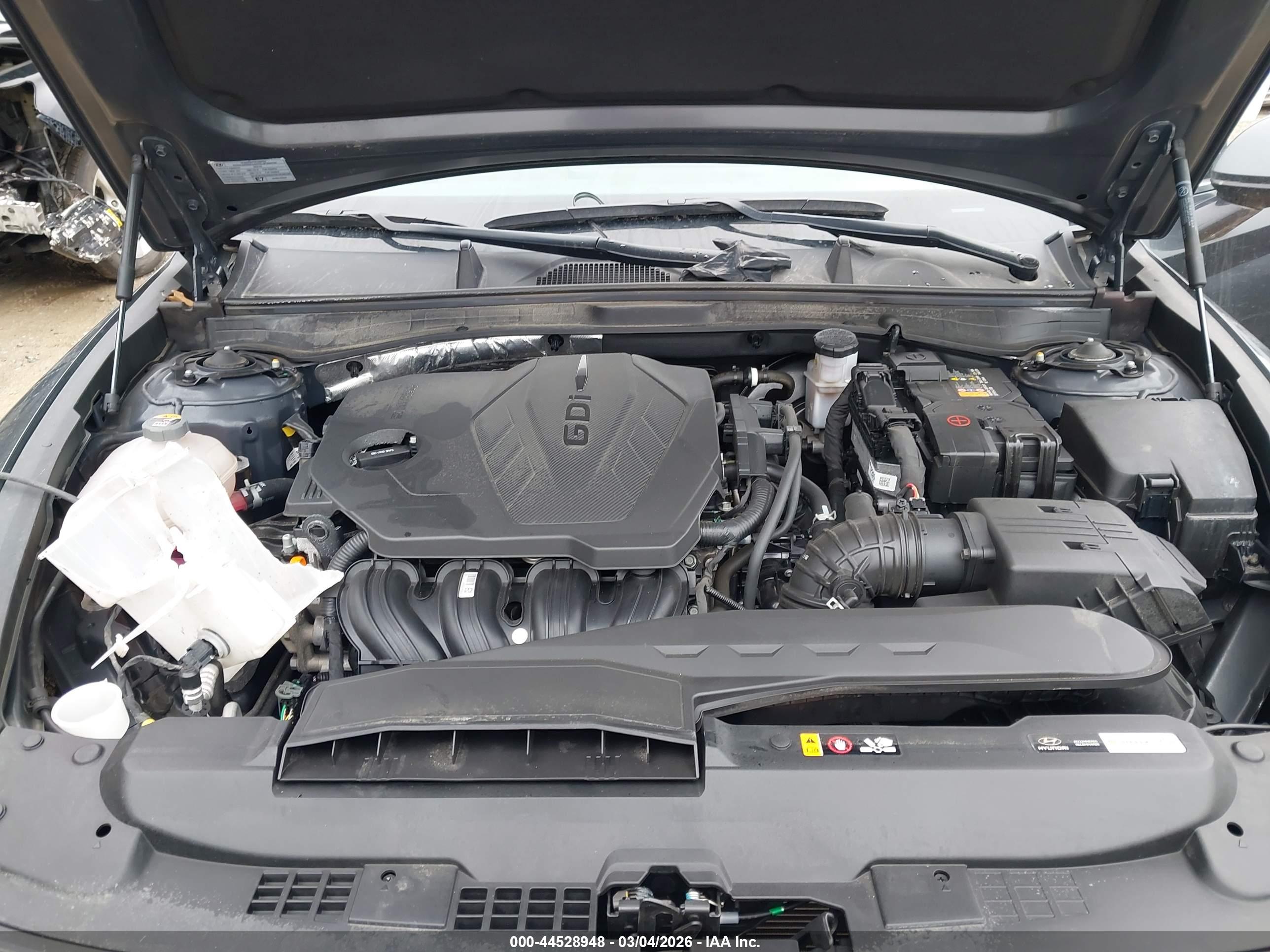 HYUNDAI SONATA image 10