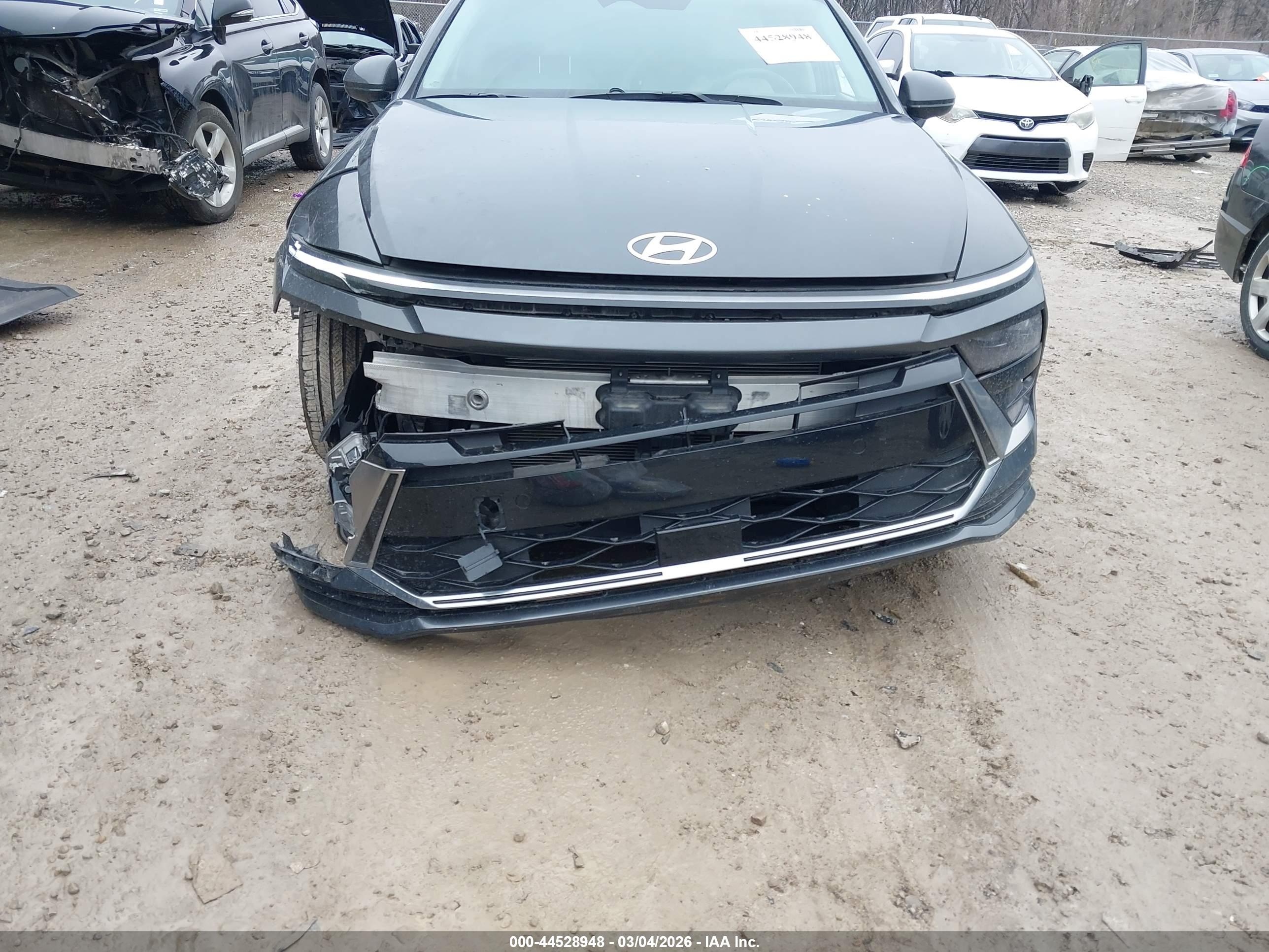 HYUNDAI SONATA image 6
