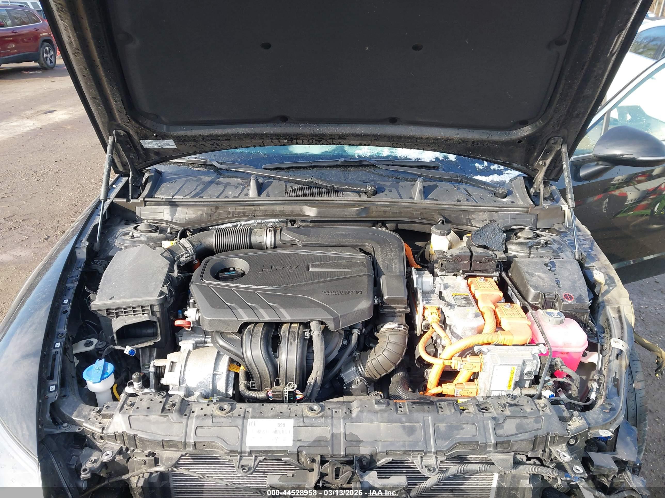 HYUNDAI SONATA image 10