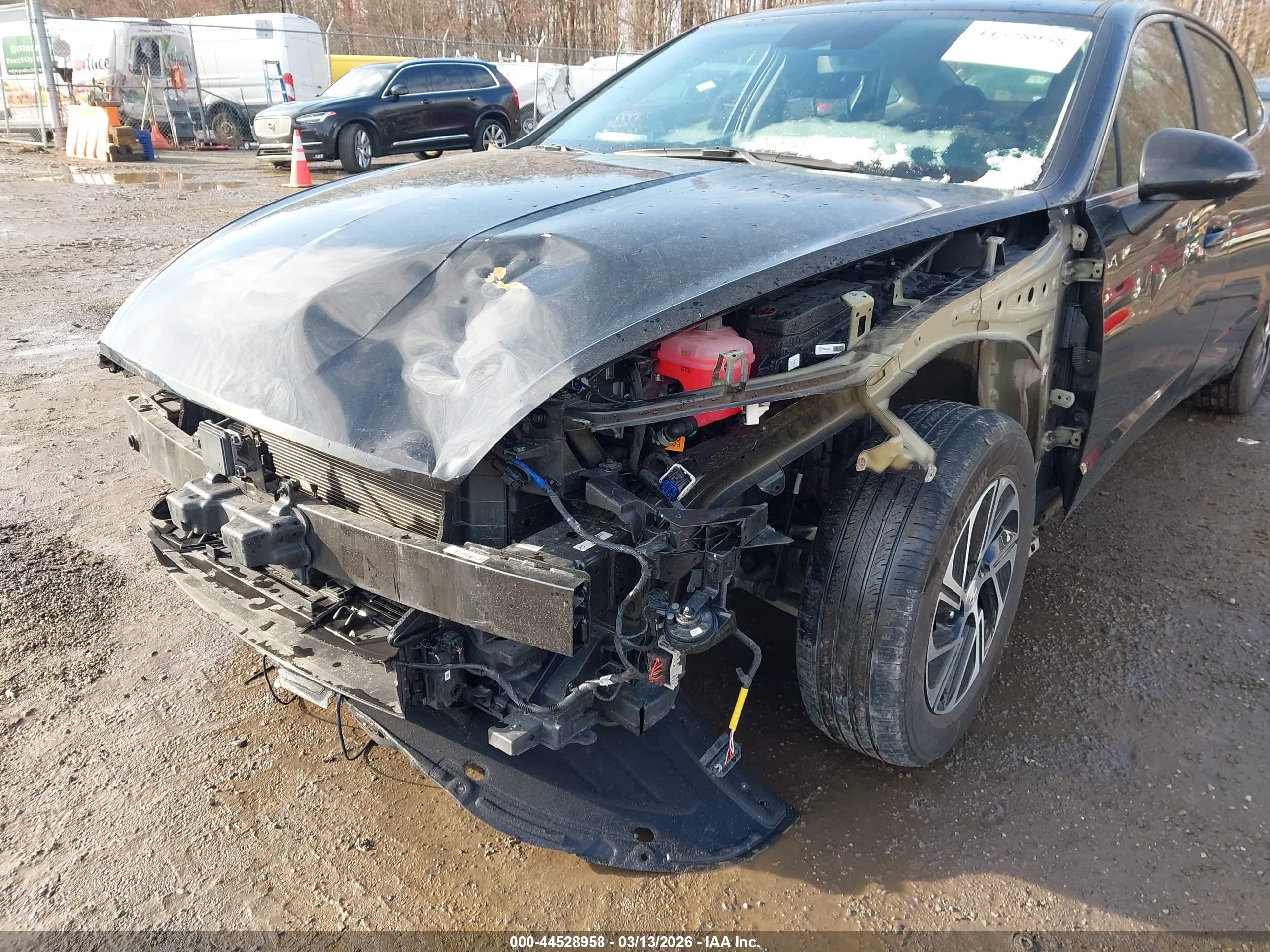 HYUNDAI SONATA image 6