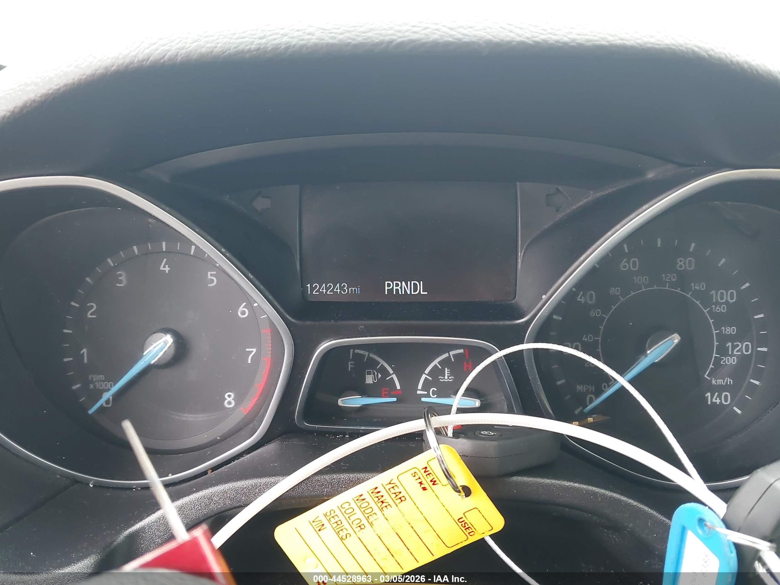 FORD FOCUS image 7