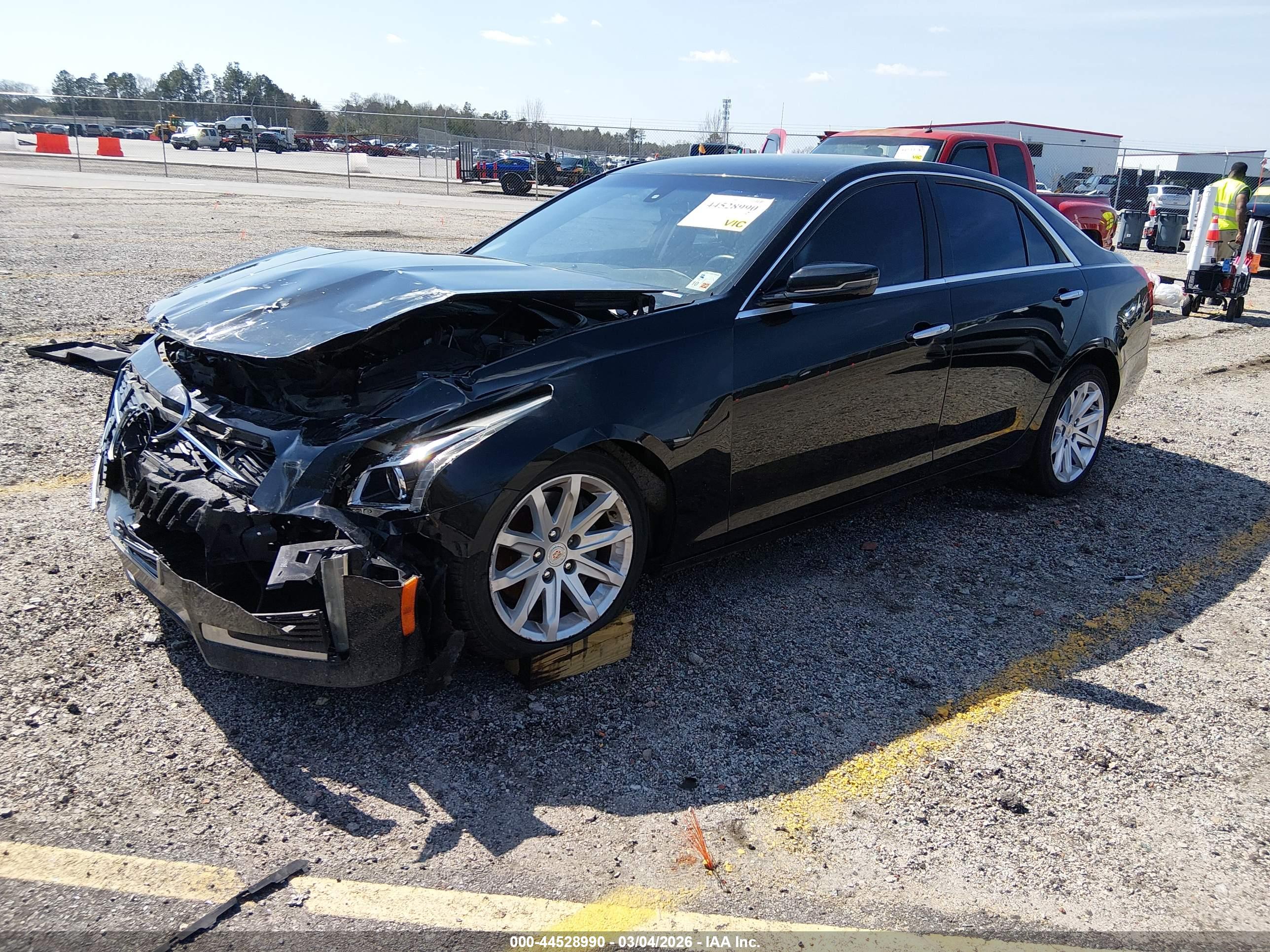 CADILLAC CTS image 2