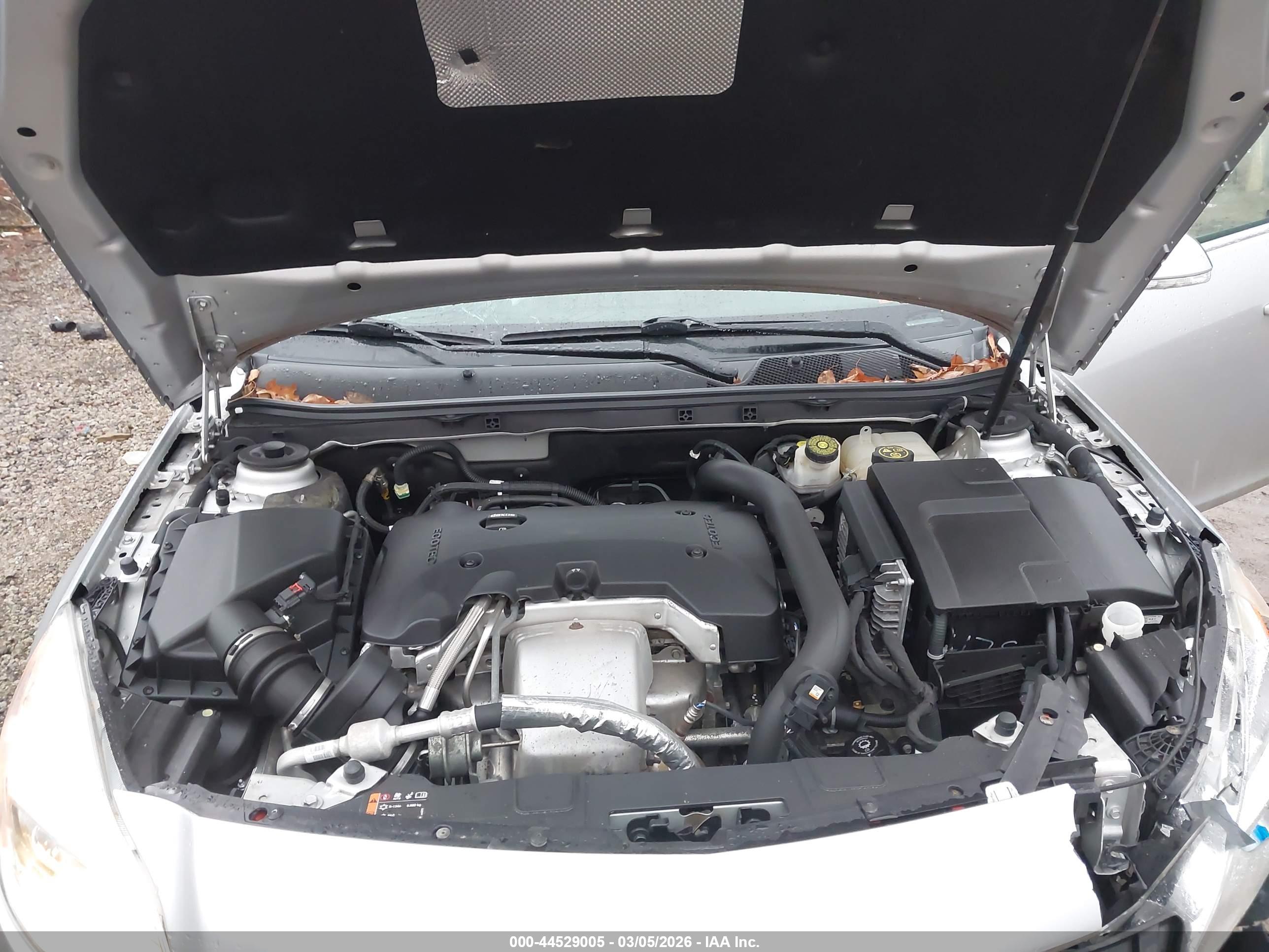BUICK REGAL image 10