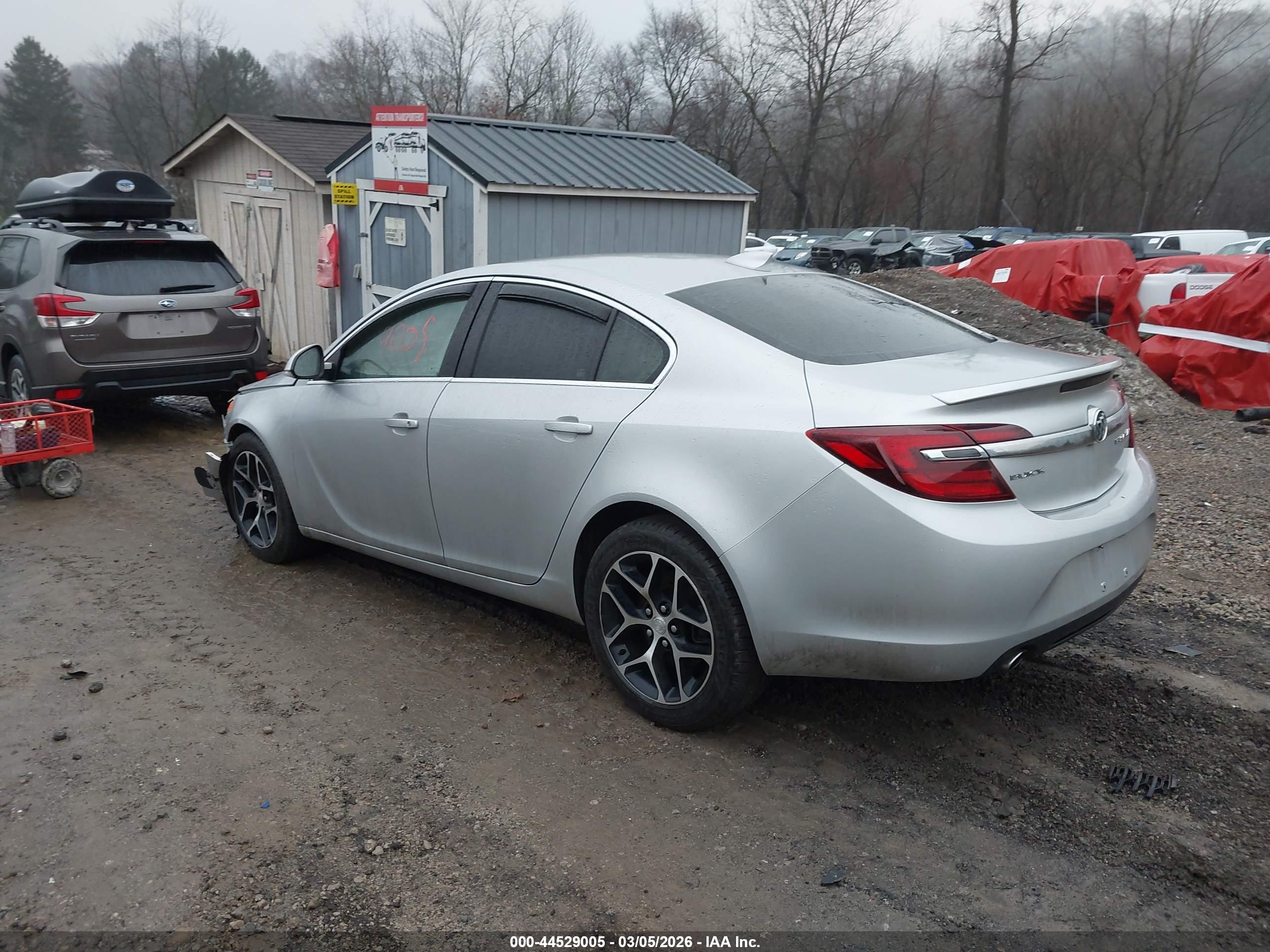 BUICK REGAL image 3