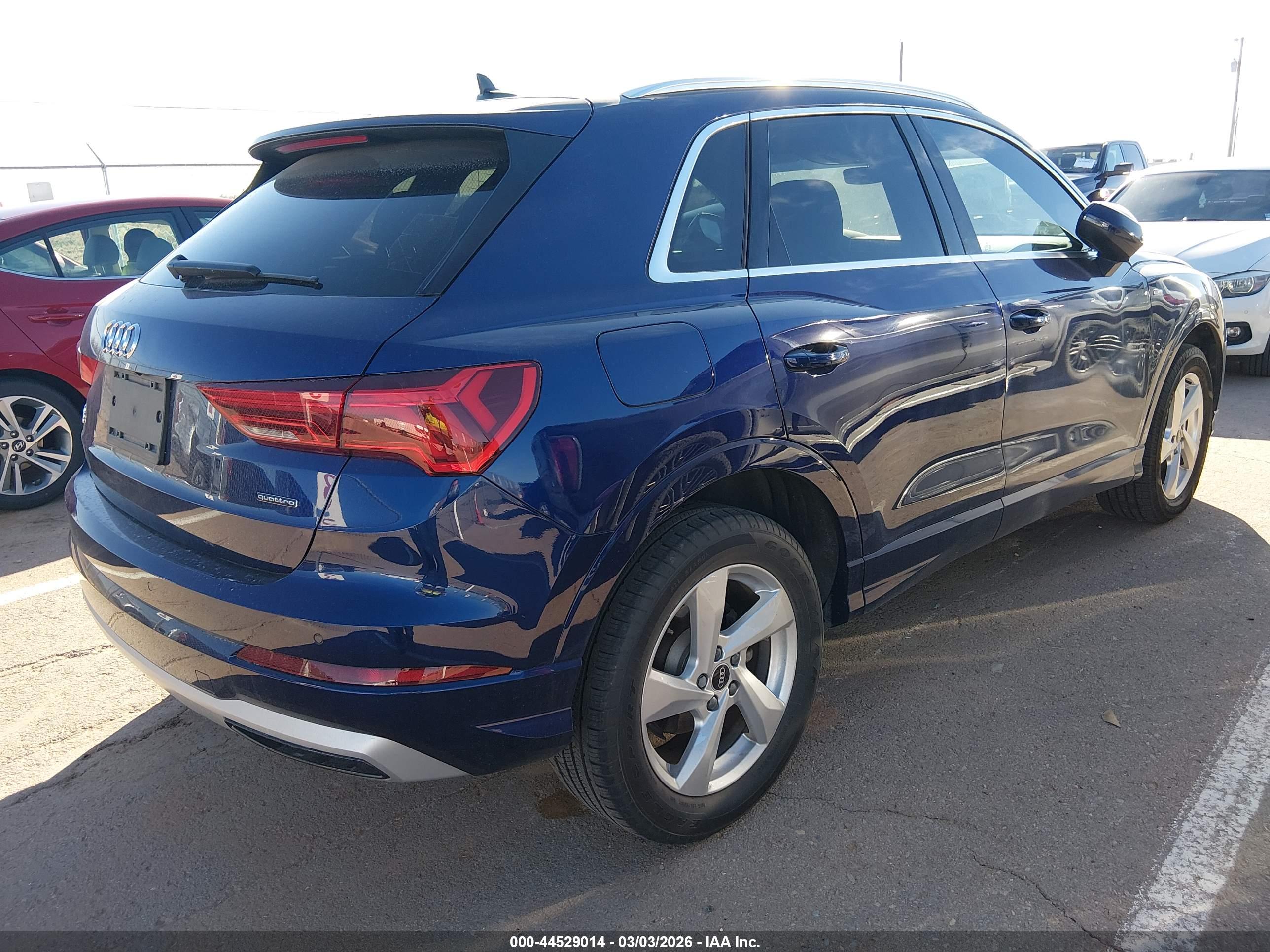 AUDI Q3 image 4