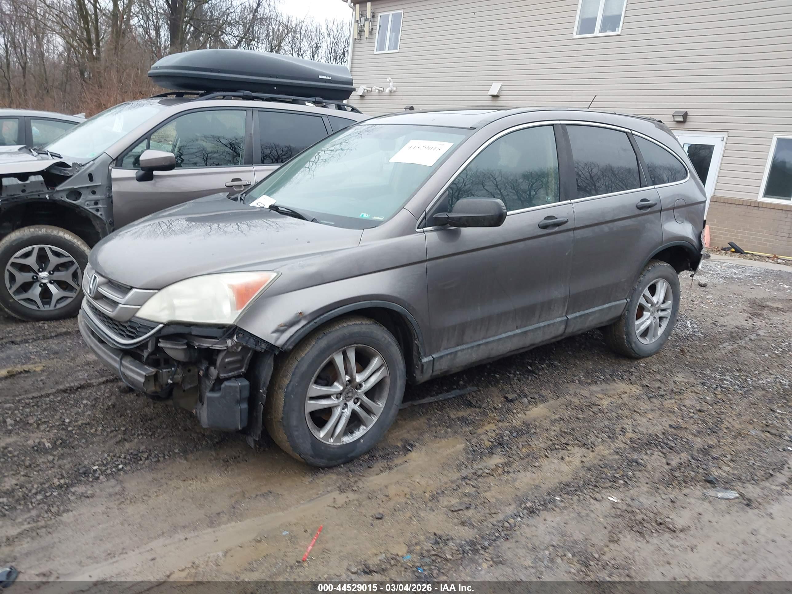 HONDA CR-V image 2