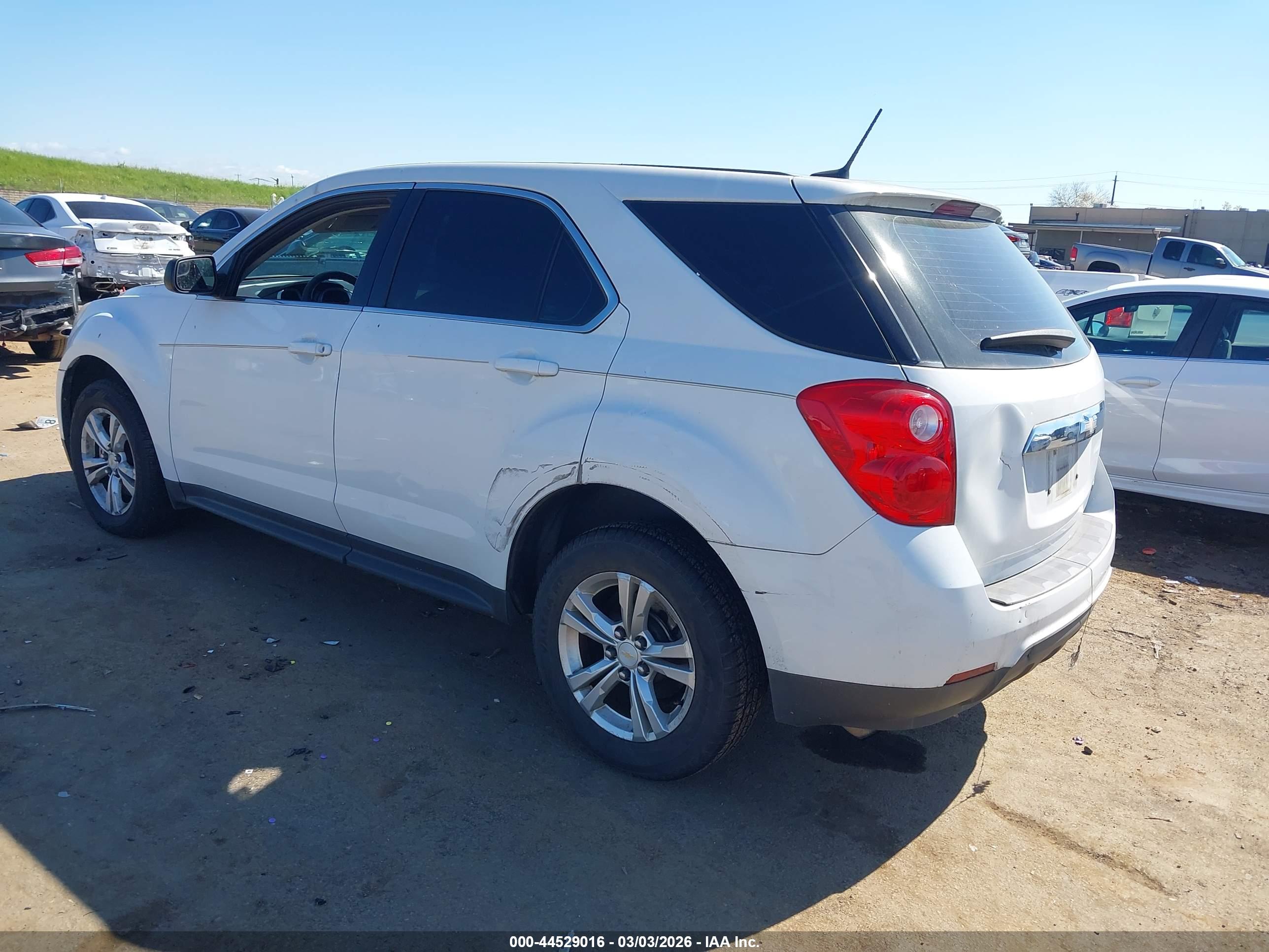 CHEVROLET EQUINOX image 3
