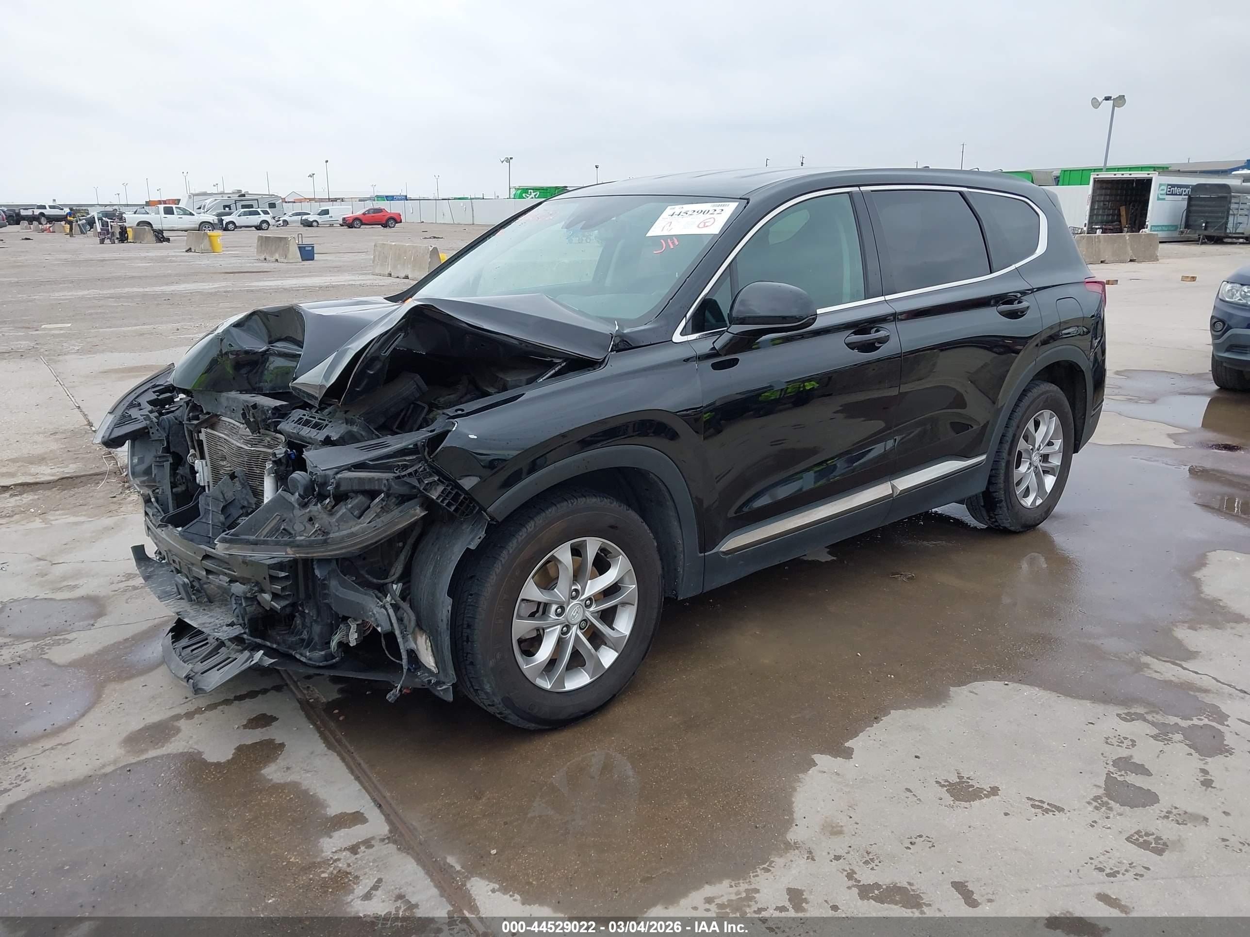 HYUNDAI SANTA image 2