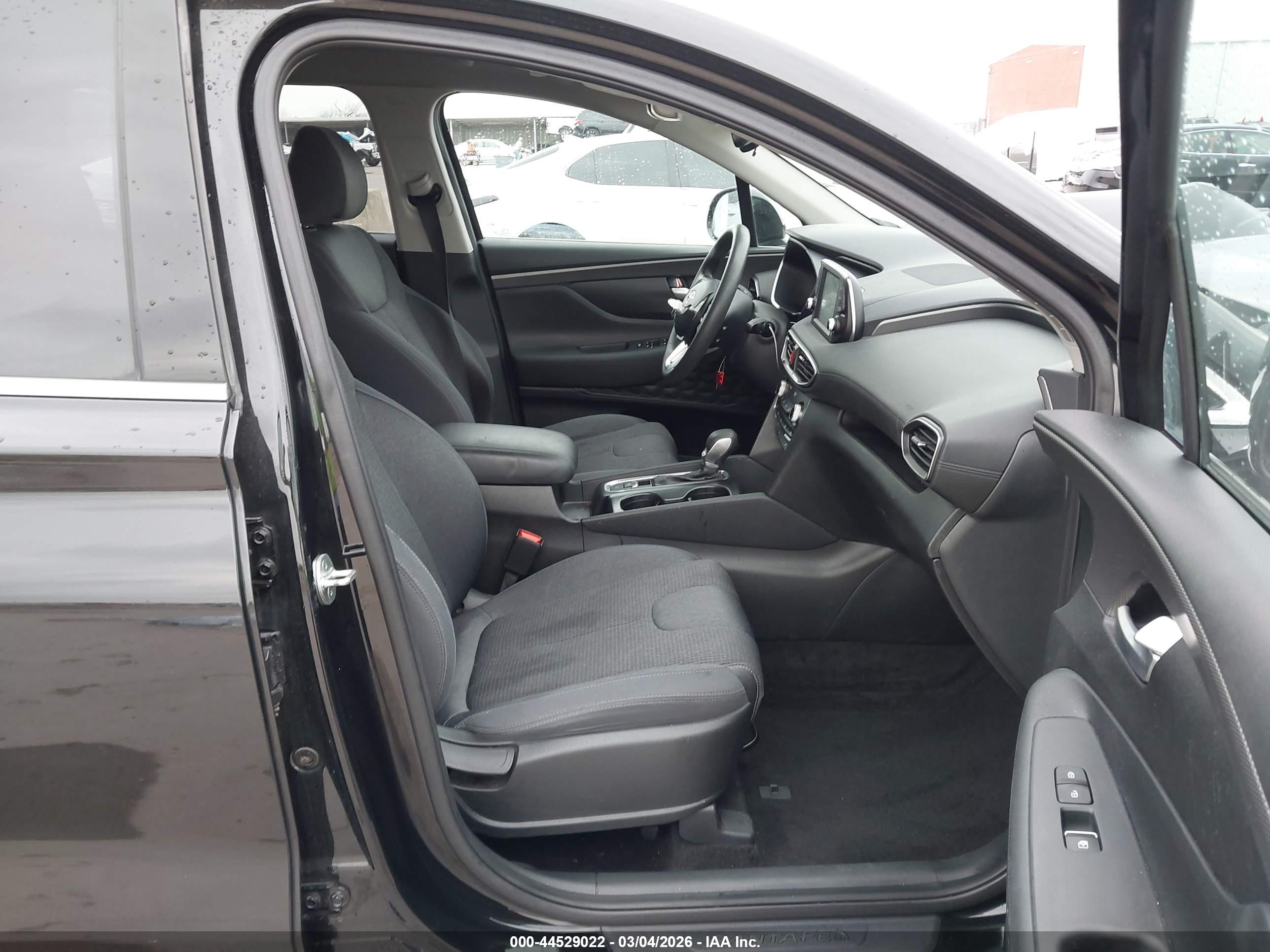 HYUNDAI SANTA image 5