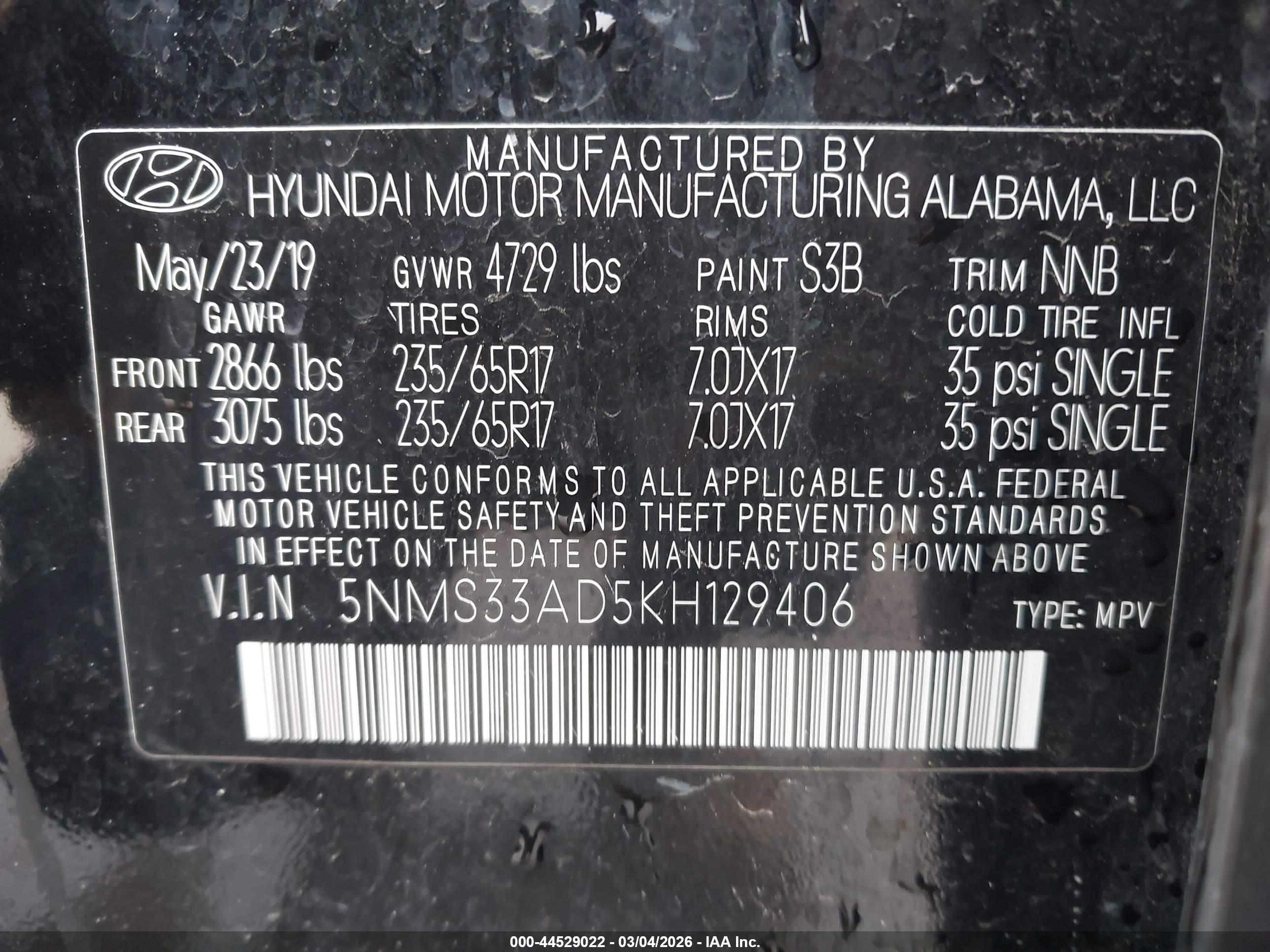 HYUNDAI SANTA image 9