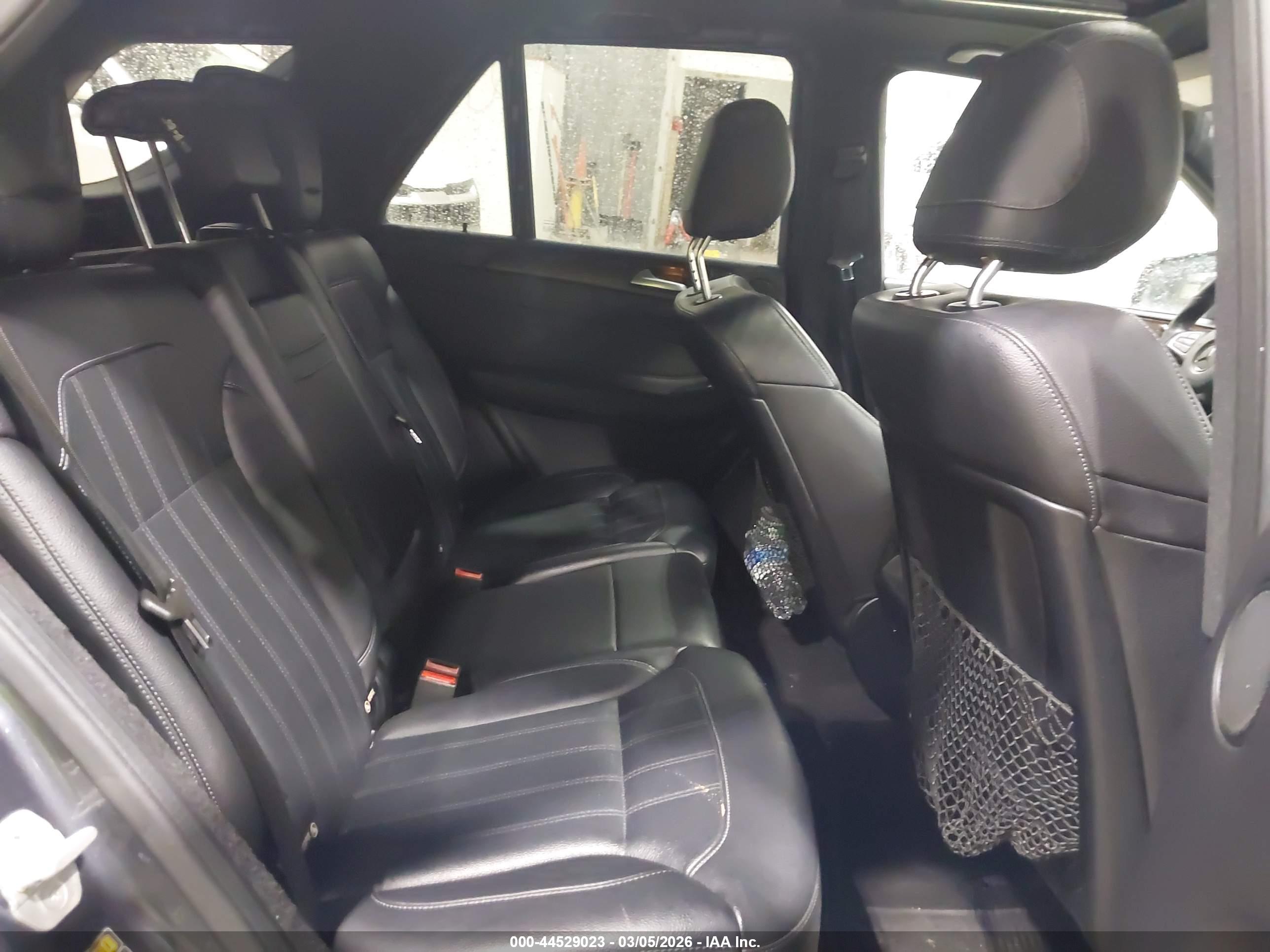 MERCEDES-BENZ GLE image 8