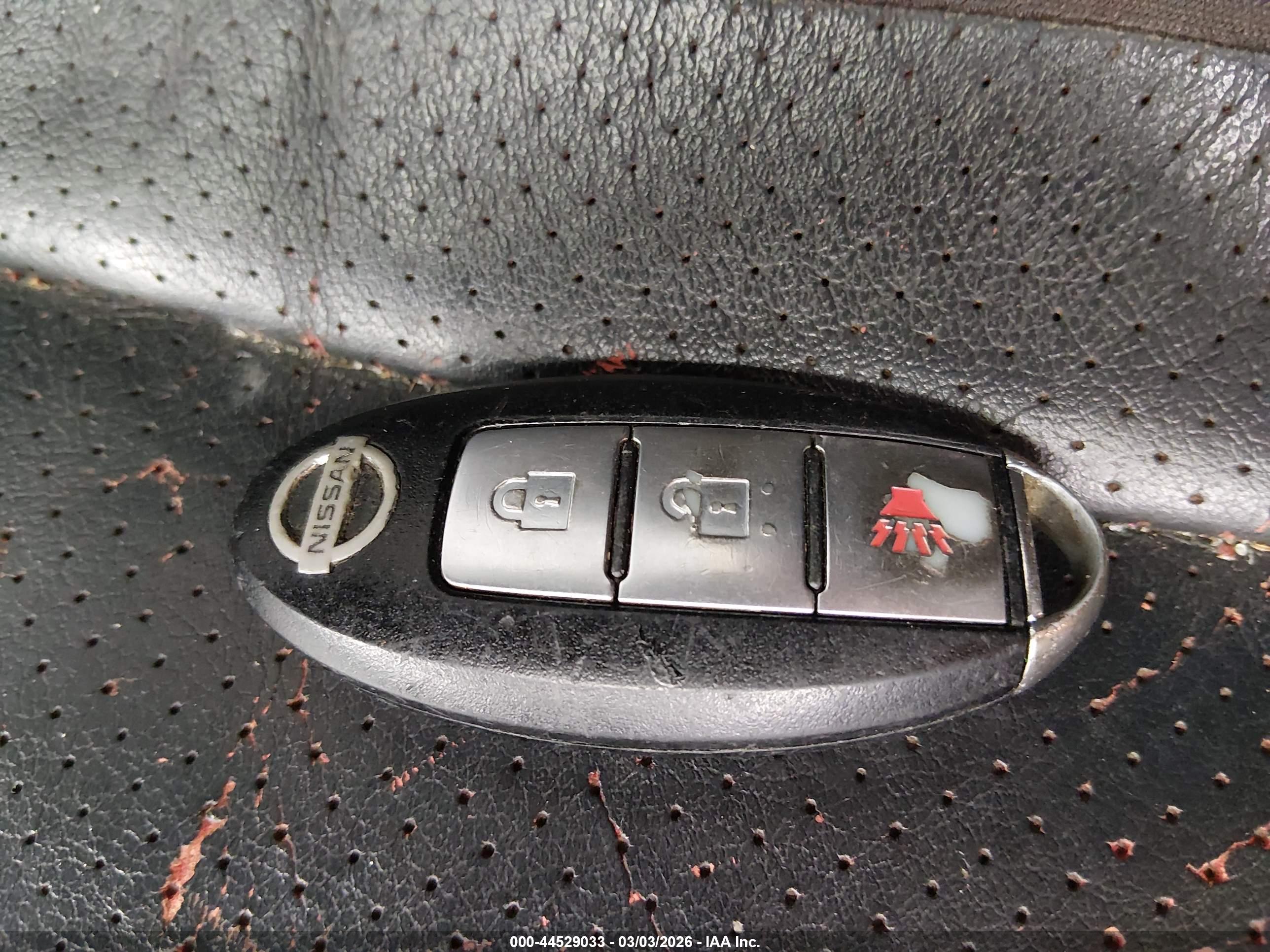 NISSAN ROGUE image 11