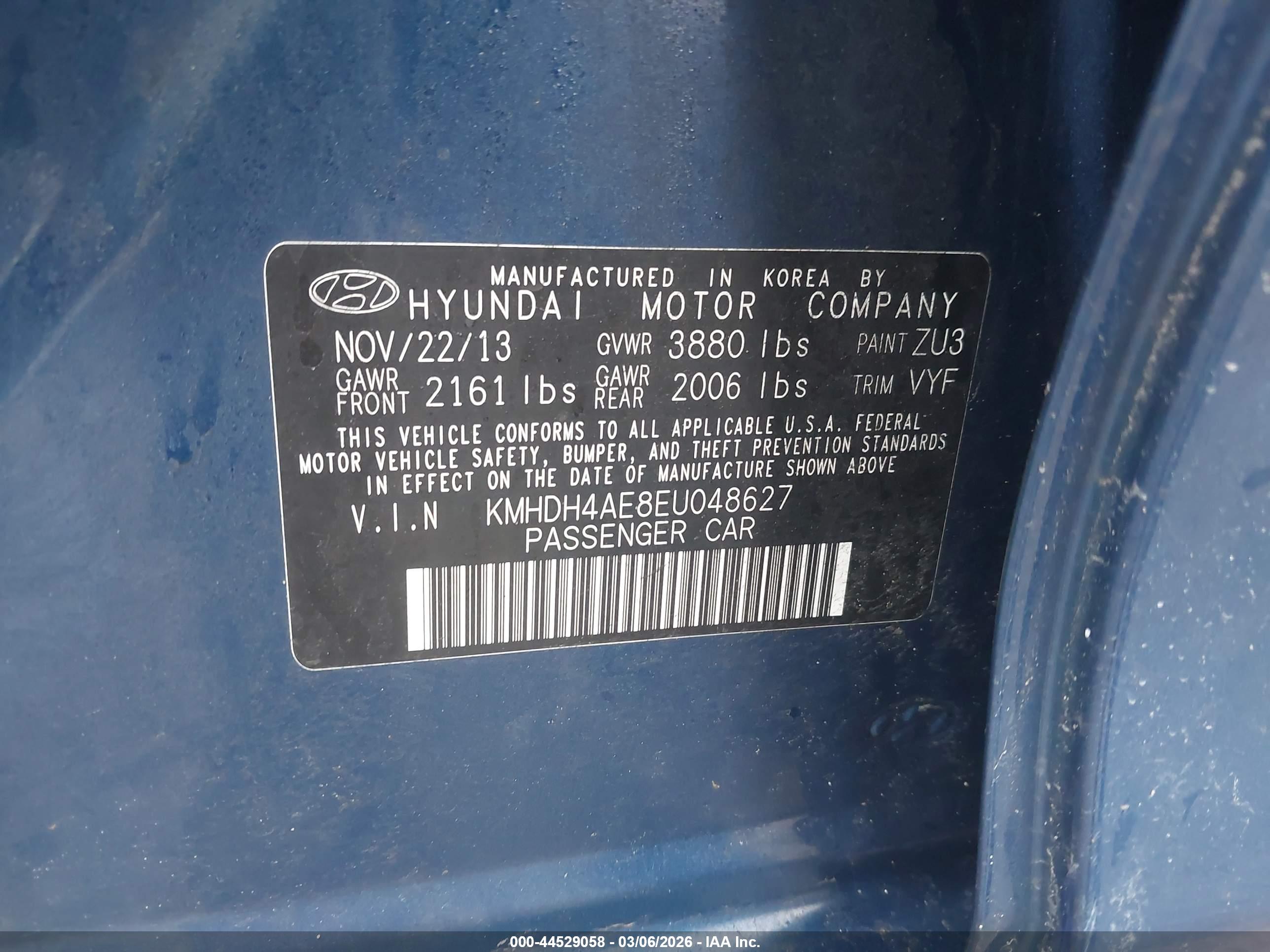 HYUNDAI ELANTRA image 9