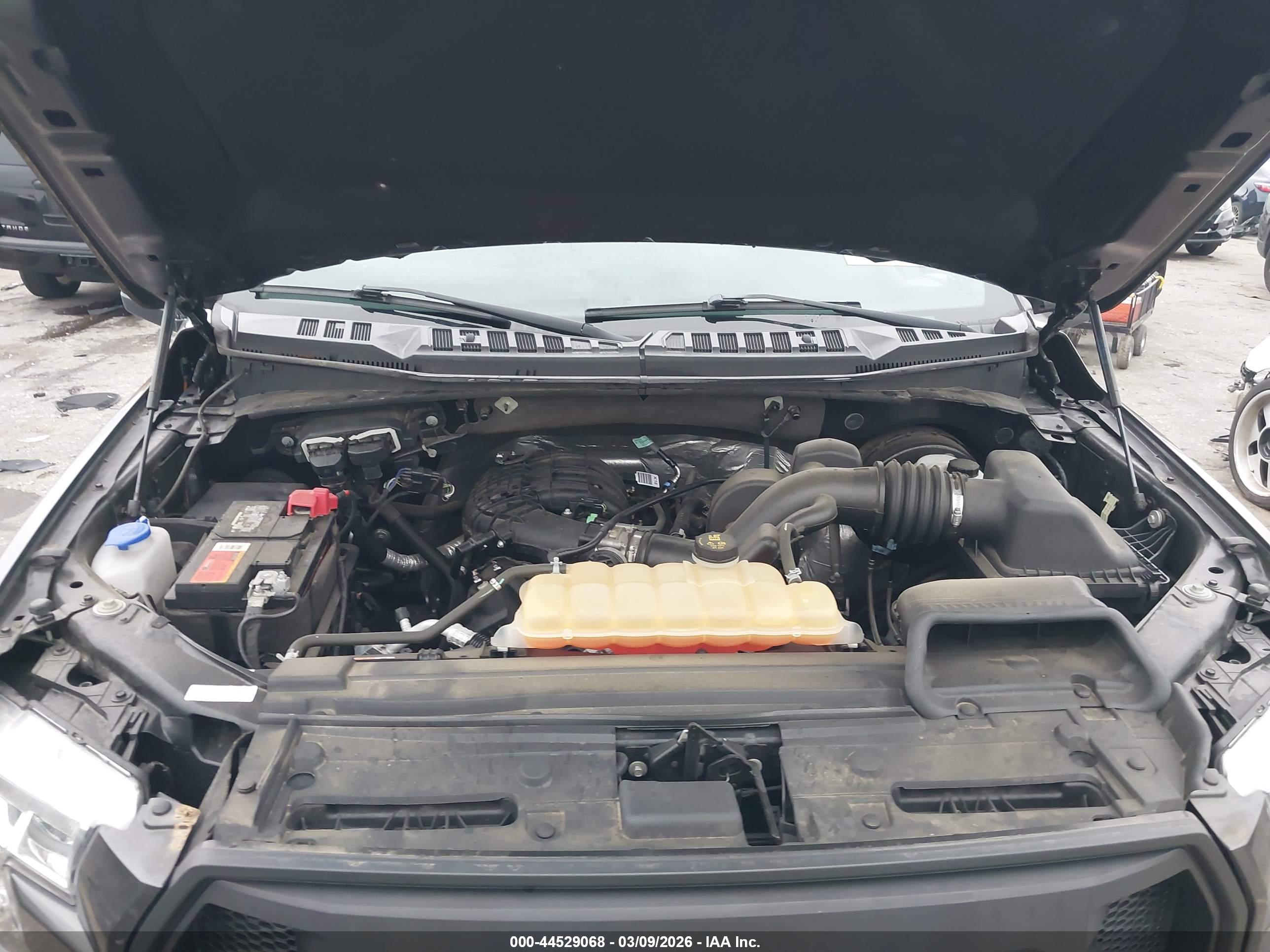 FORD F-150 image 10