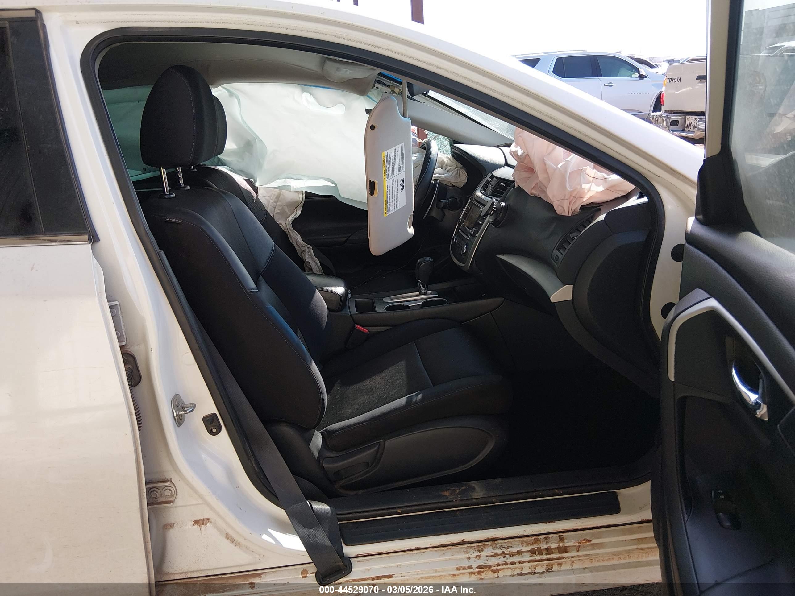 NISSAN ALTIMA image 5