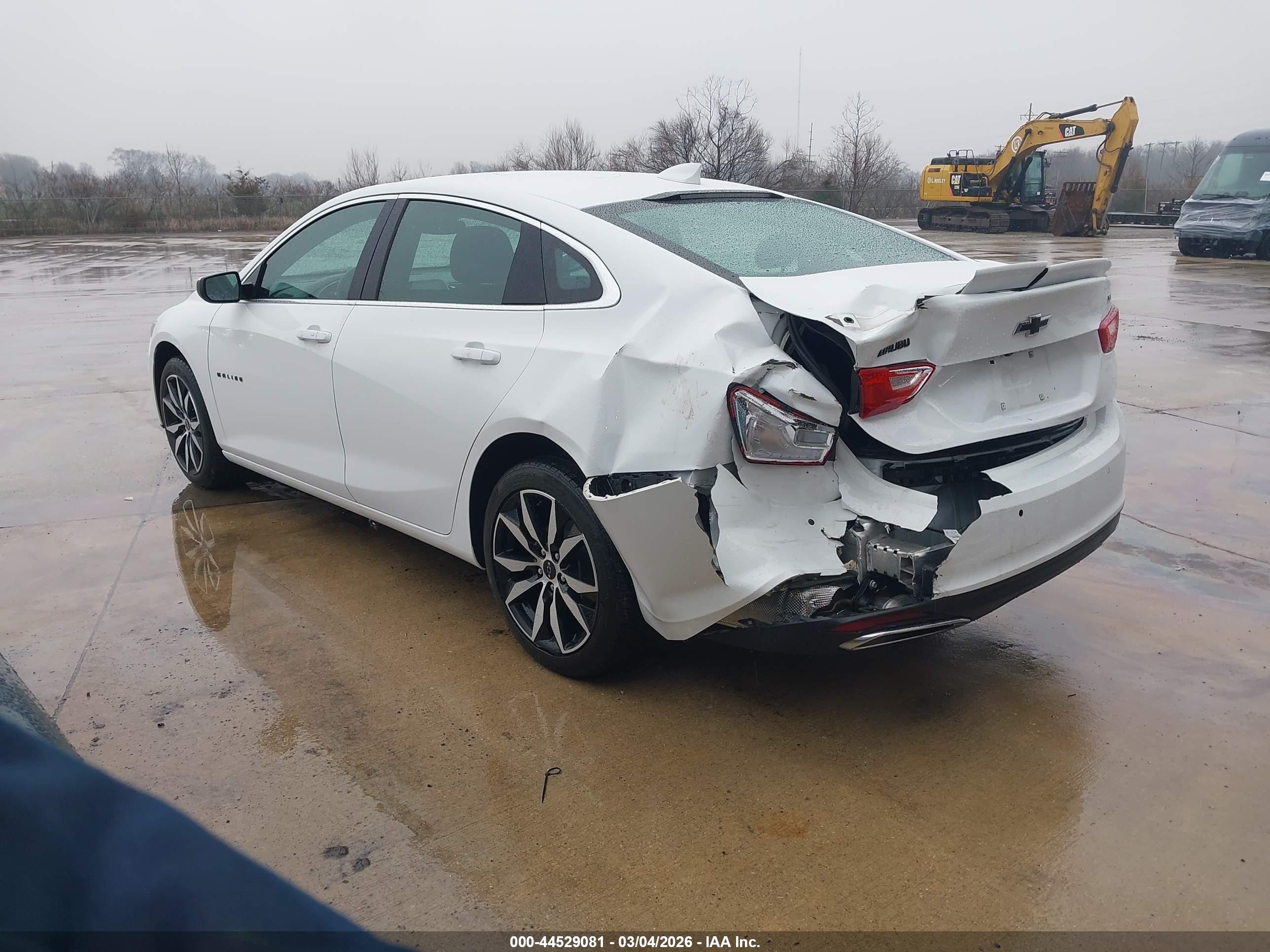CHEVROLET MALIBU image 3