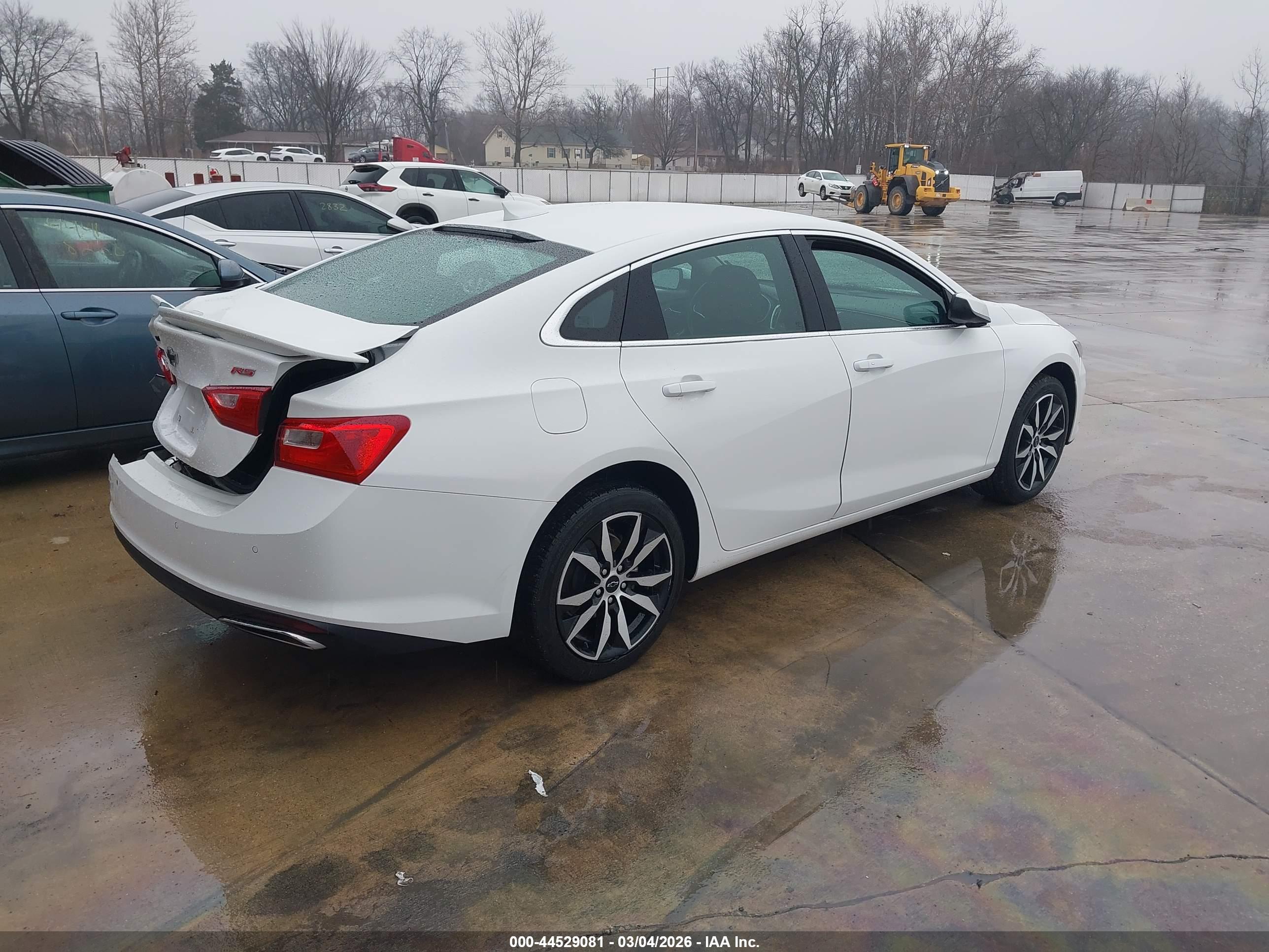 CHEVROLET MALIBU image 4