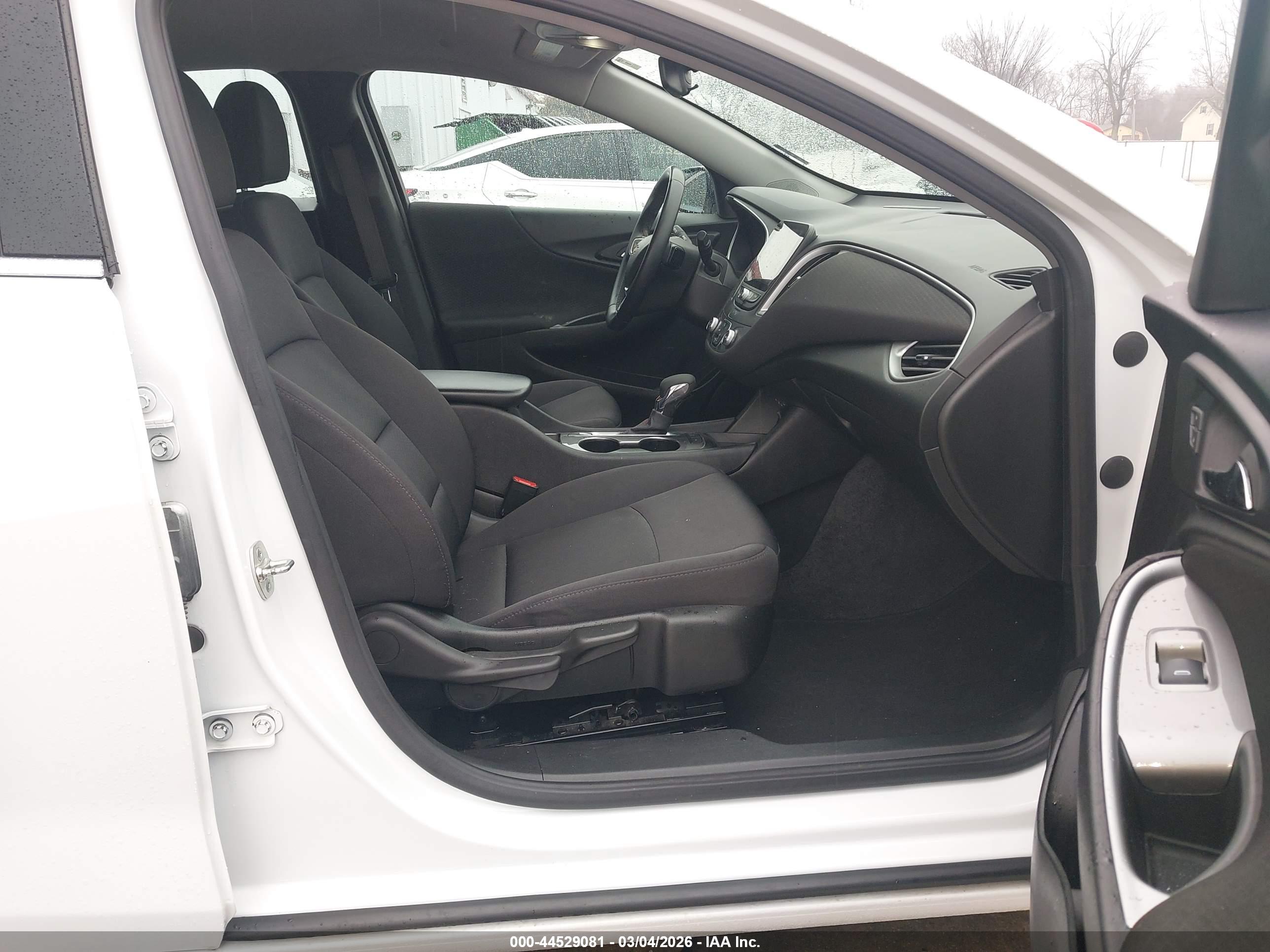 CHEVROLET MALIBU image 5