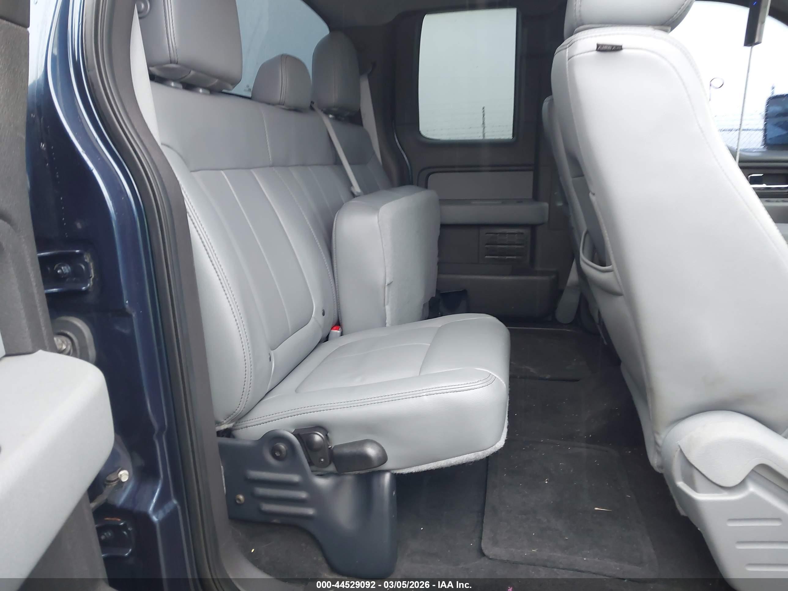 FORD F-150 image 8