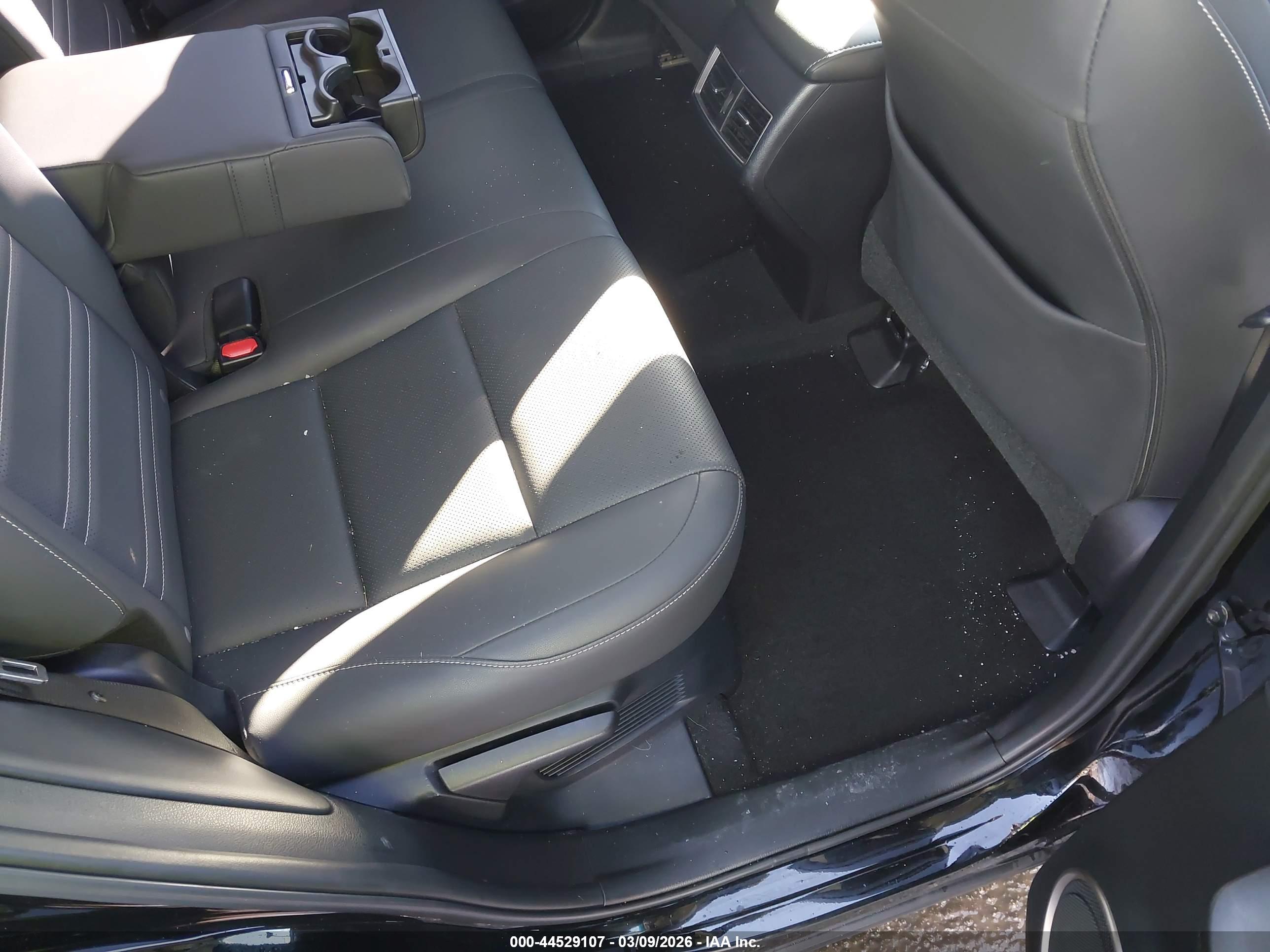 LEXUS NX image 8