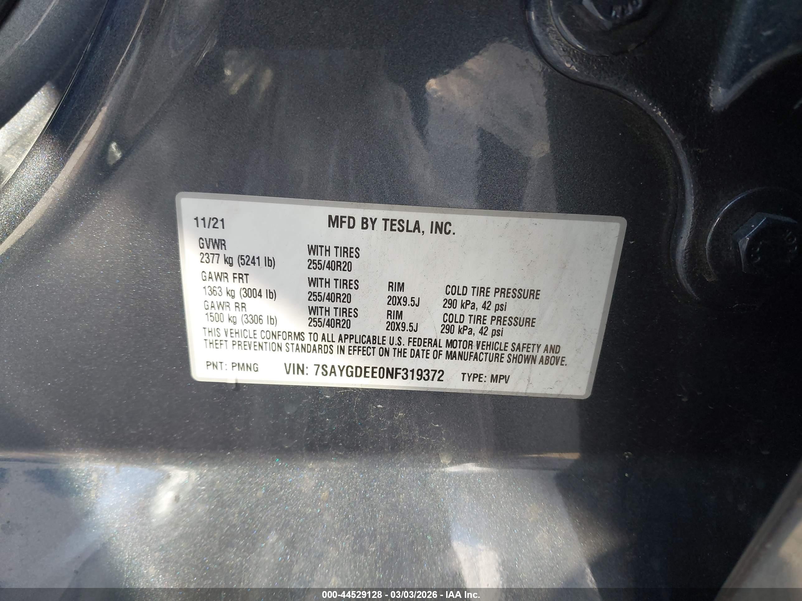 TESLA MODEL image 9