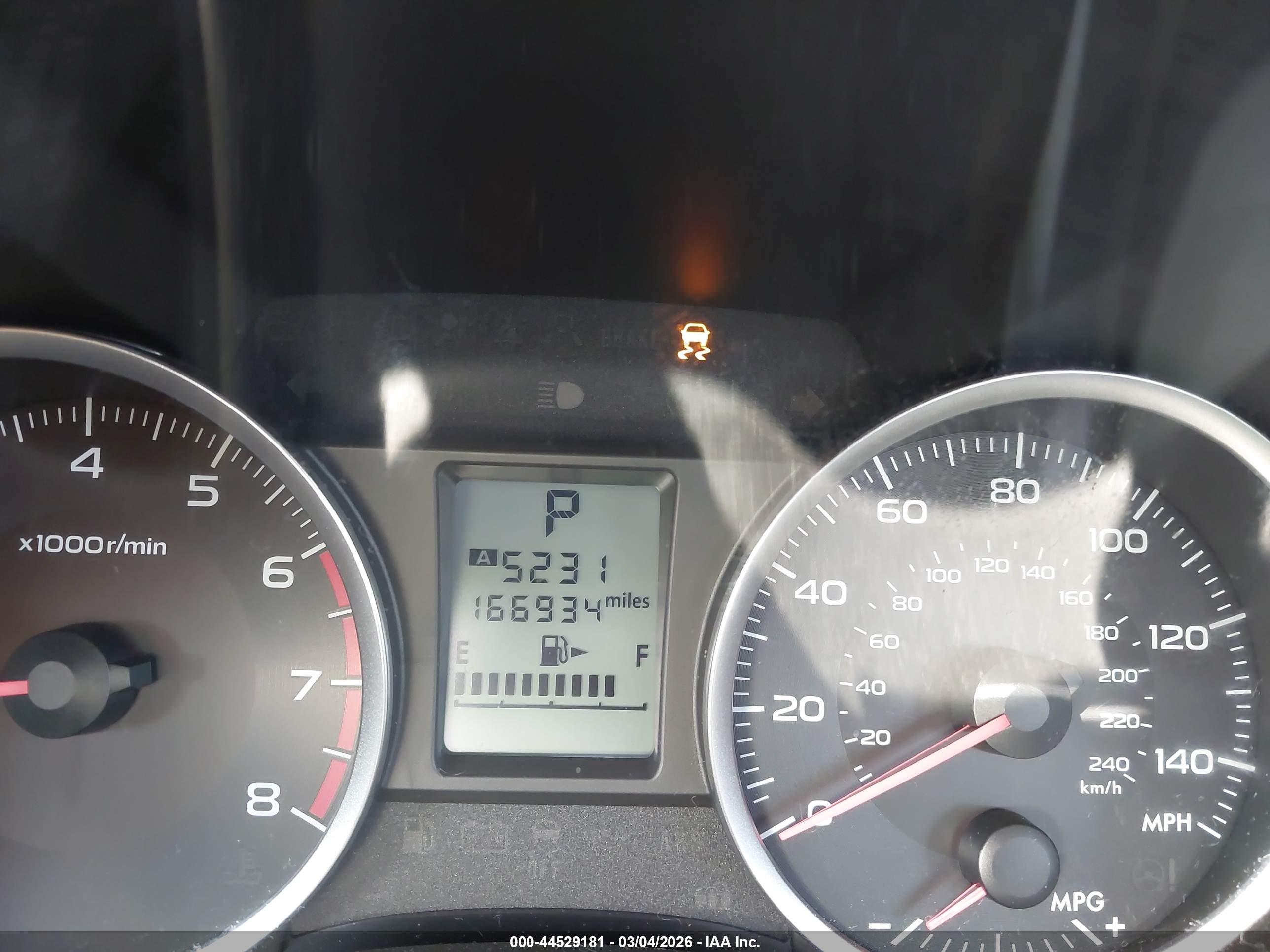SUBARU FORESTER image 7