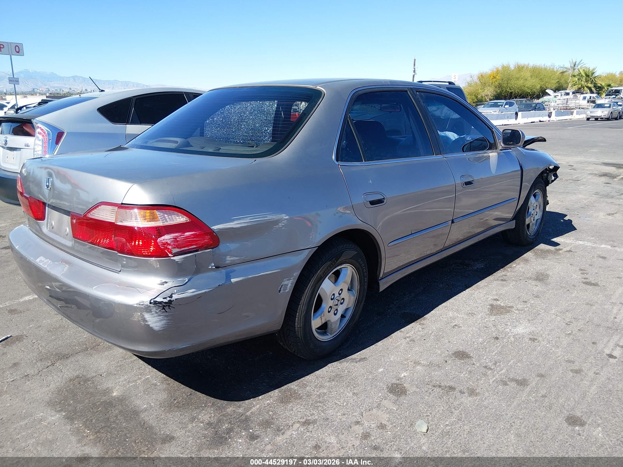 HONDA ACCORD image 4