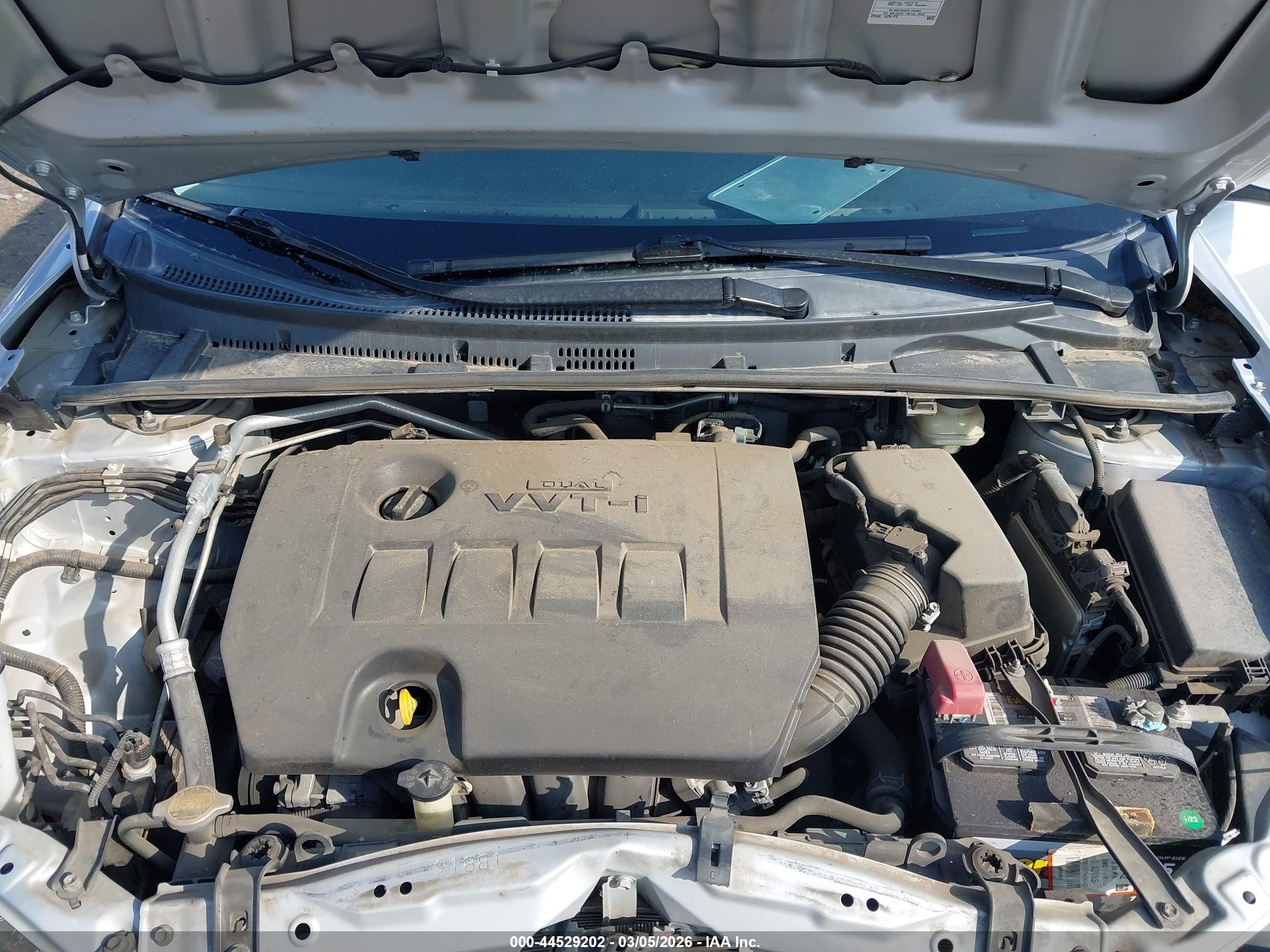 TOYOTA COROLLA image 10