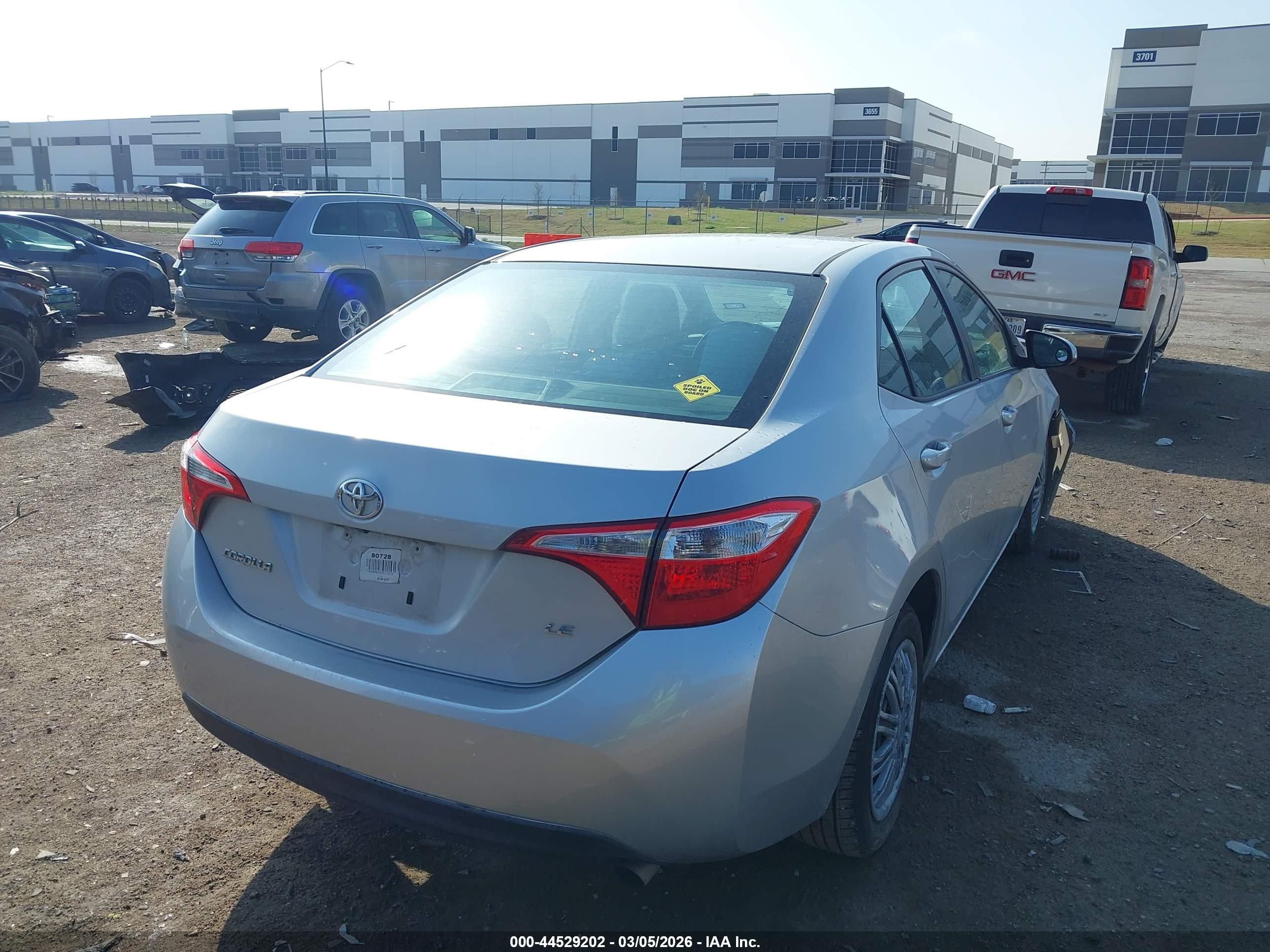 TOYOTA COROLLA image 4