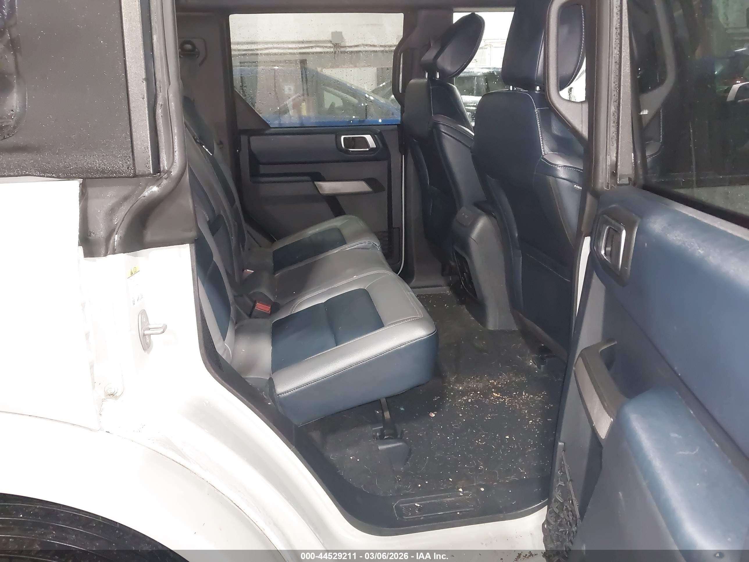 FORD BRONCO image 8