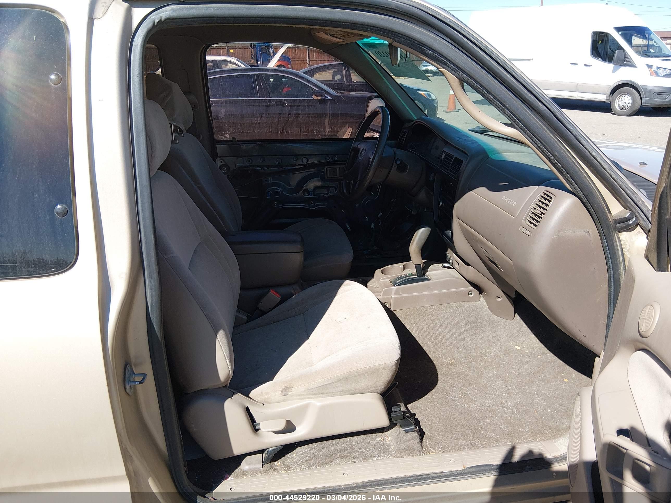 TOYOTA TACOMA image 5