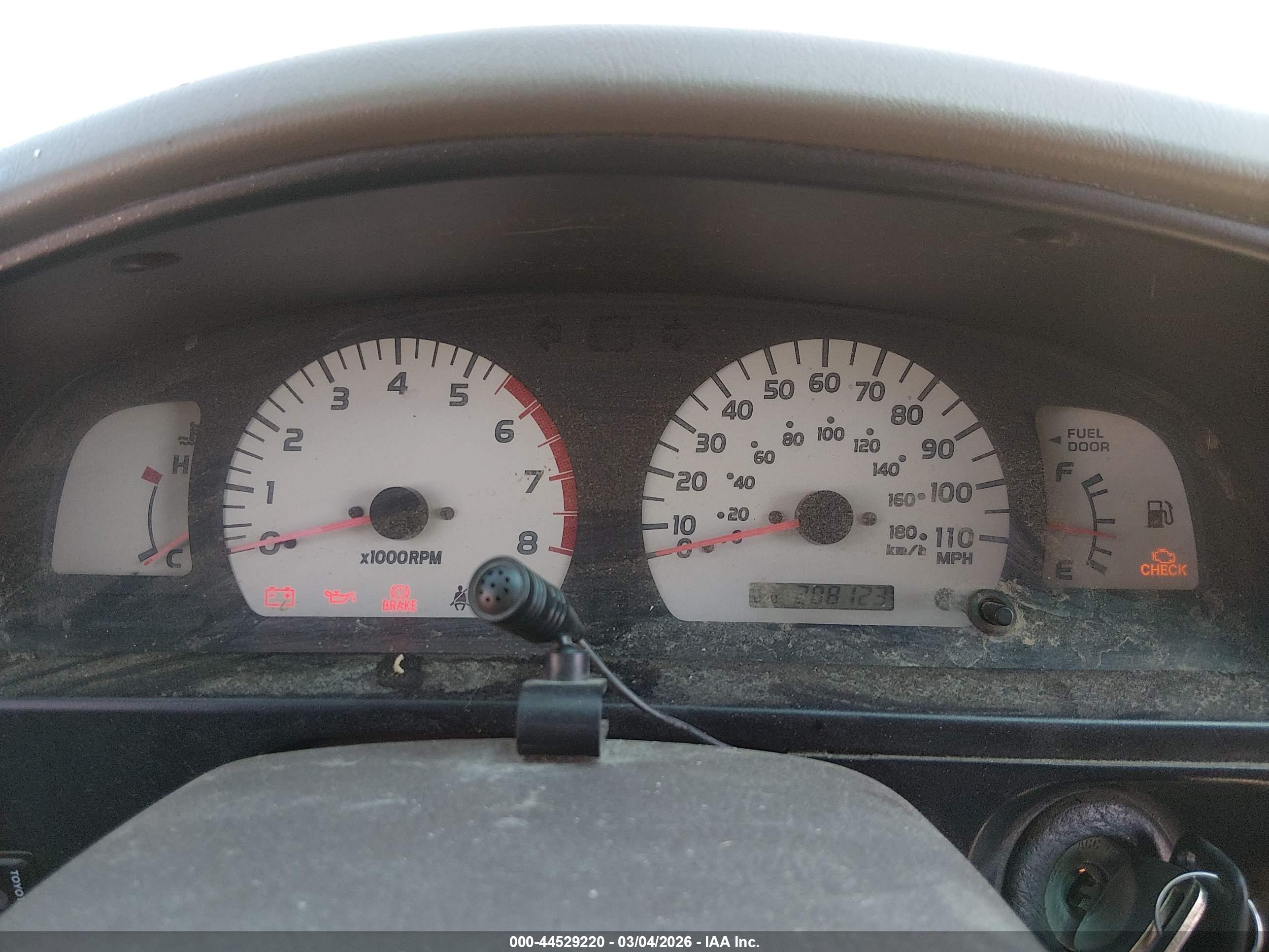 TOYOTA TACOMA image 7