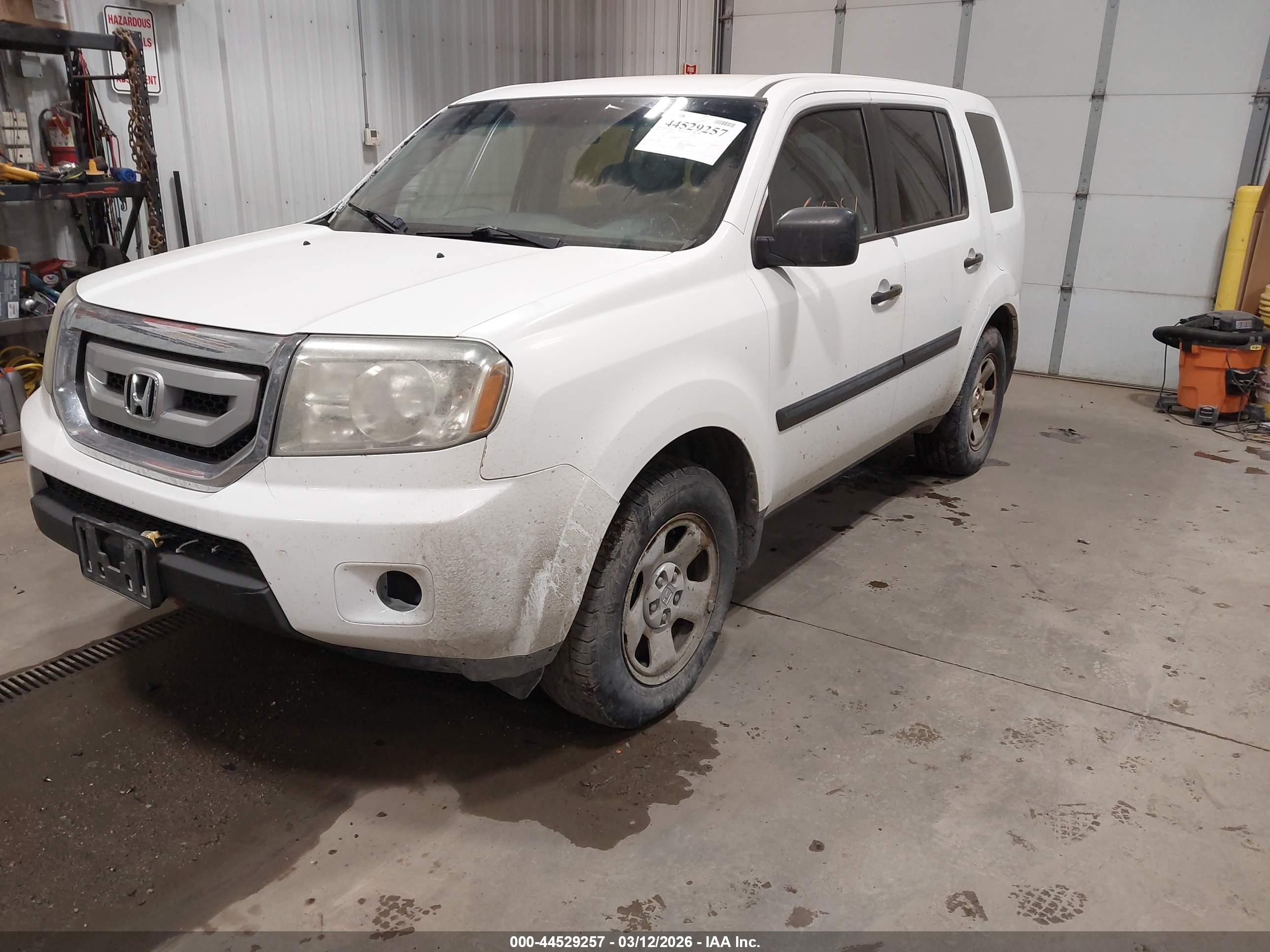 HONDA PILOT image 2