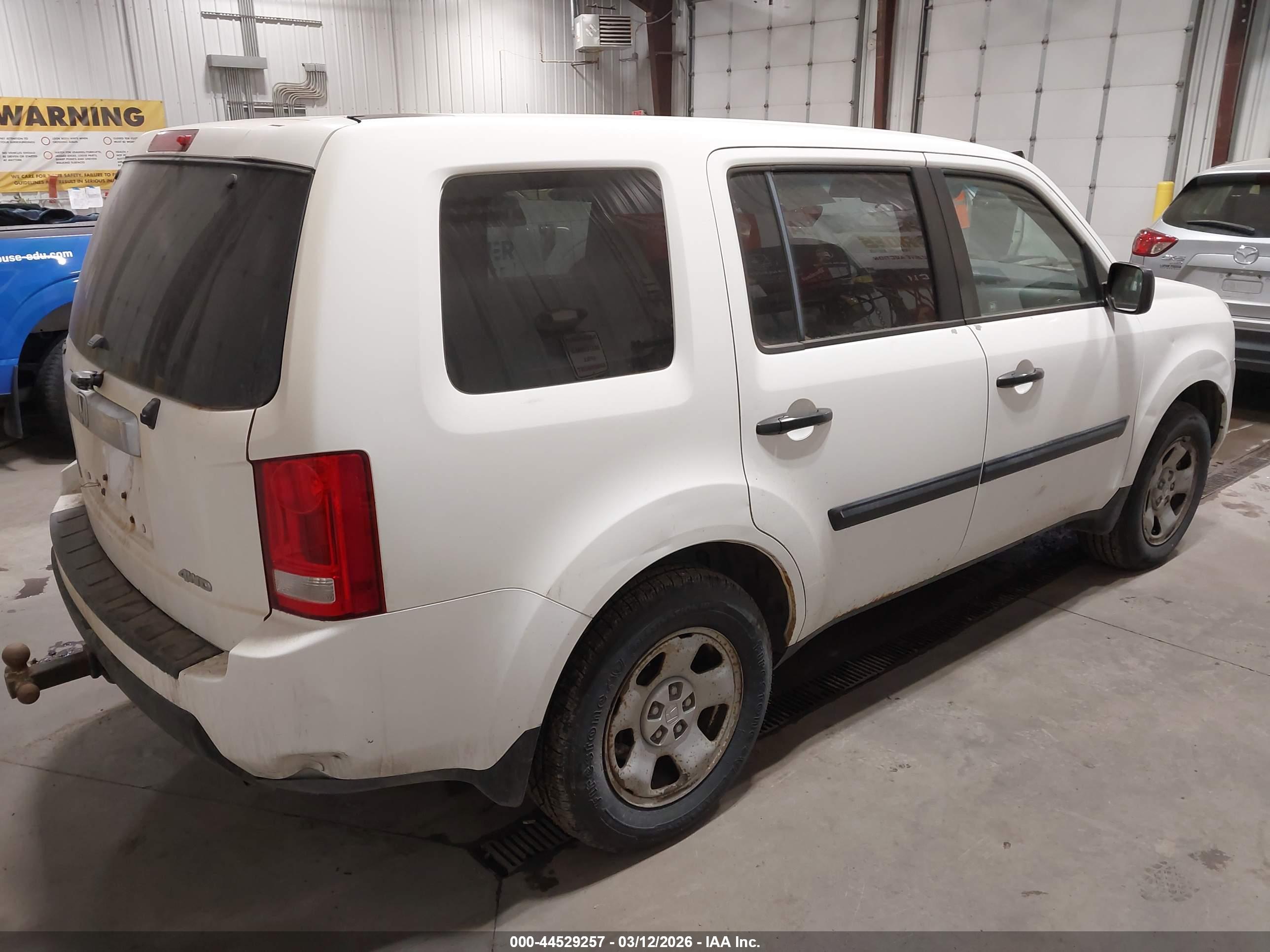 HONDA PILOT image 4