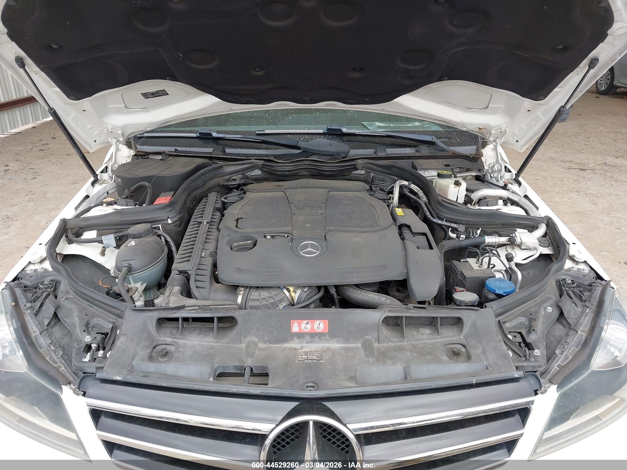 MERCEDES-BENZ C image 10